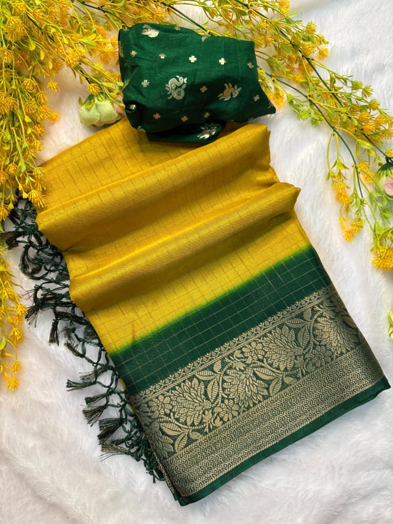 Kayatri New dola chex and jari saree with tussle on pallu Saree