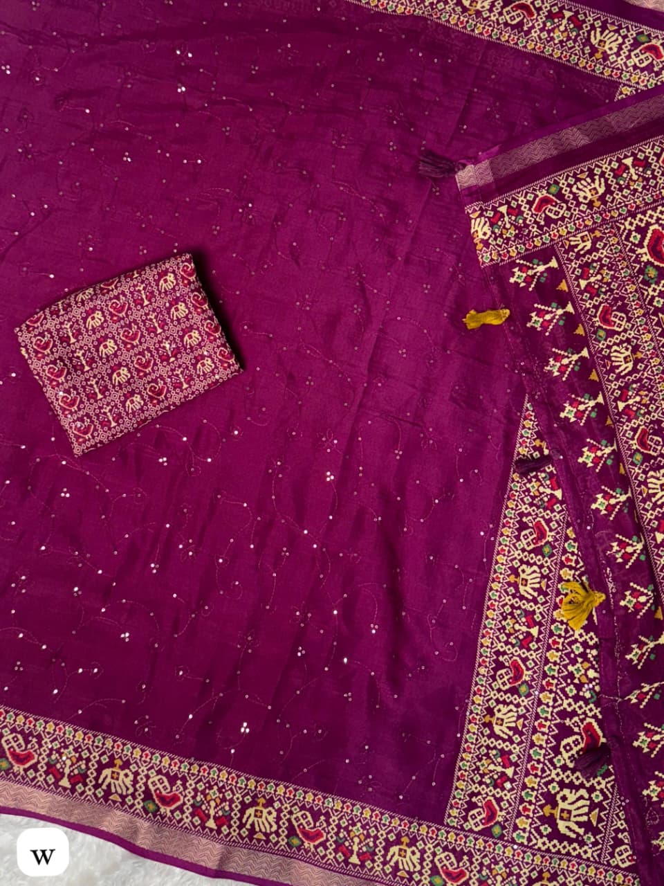 Kayatri New Premium Mul Cotton Saree with Ajrakh Prints & Stylish Border