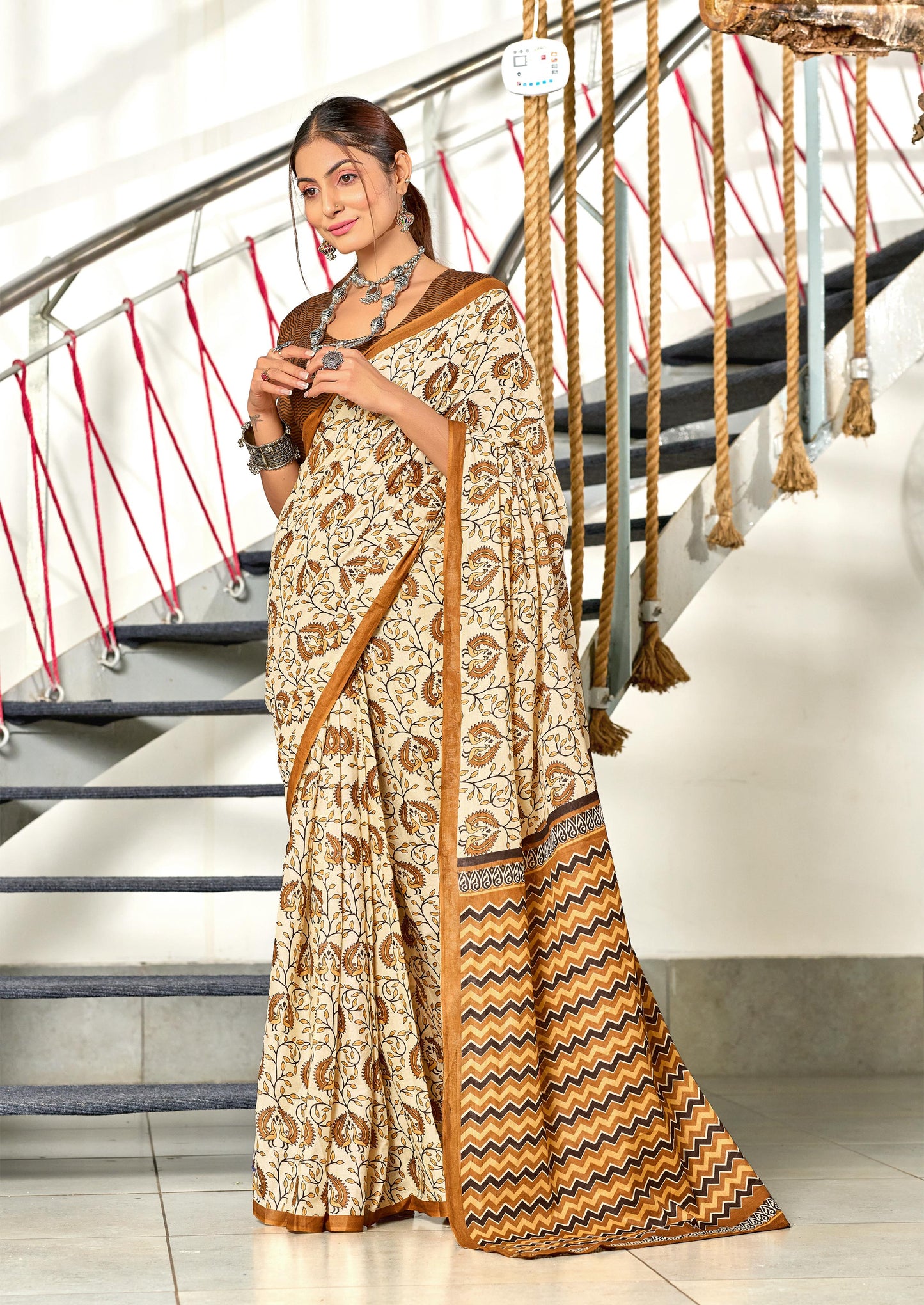 Kayatri New Pure Mulmul Cotton Bagru Printed Saree with Running Blouse