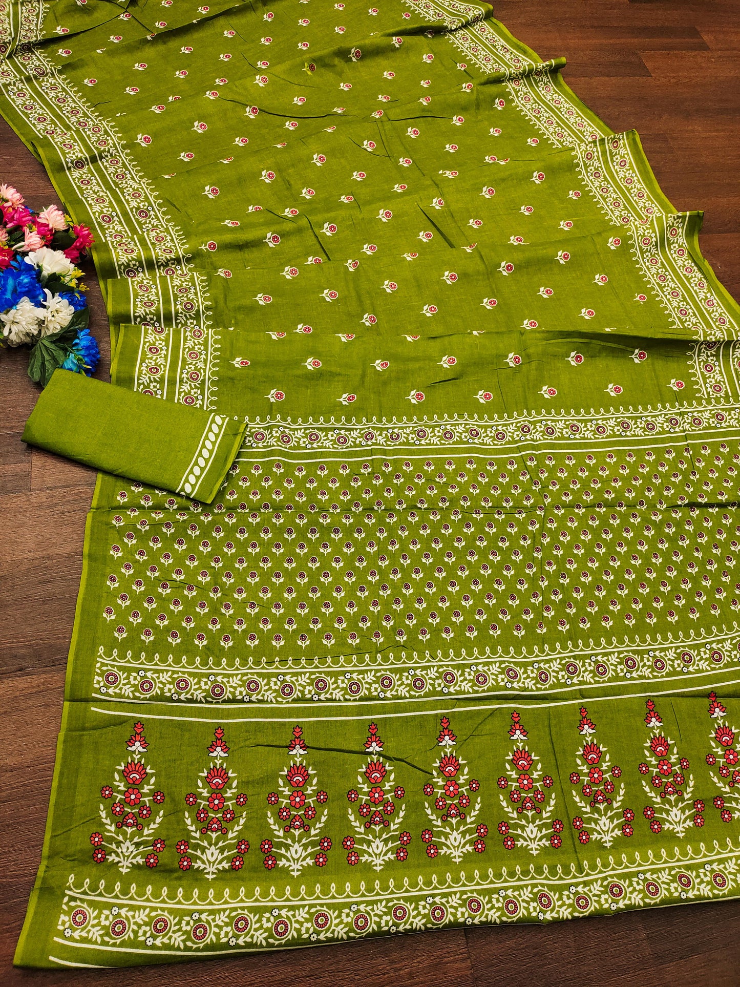 Kayatri New Beautiful Mulmul Cotton Sarees with Classic Block Prints & Matching Blouse