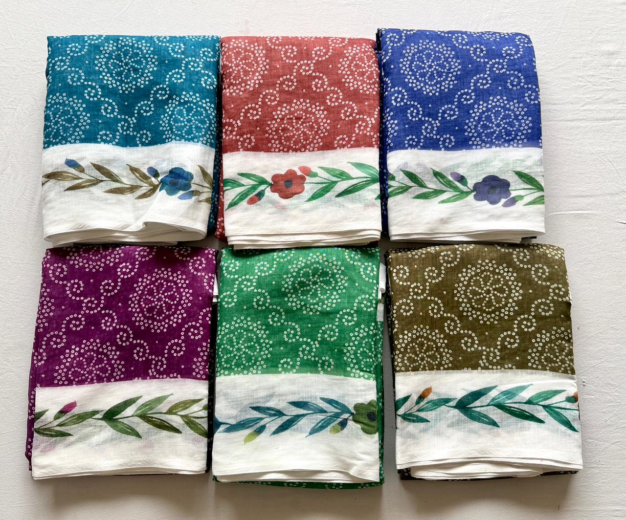 Kayatri New Trendy Soft Linen Bandhej Saree with Printed Blouse