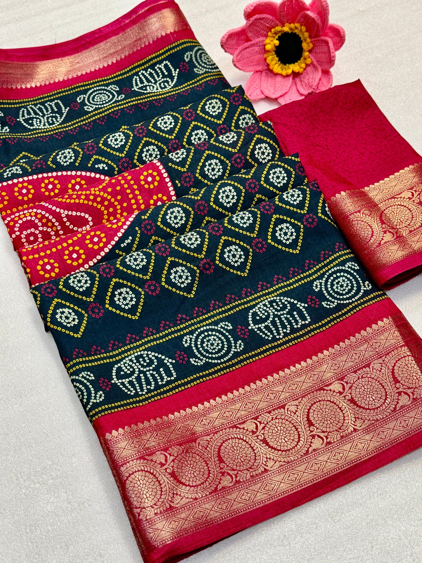 Kayatri New Traditional Kalamkari Saree with Matching Blouse Piece