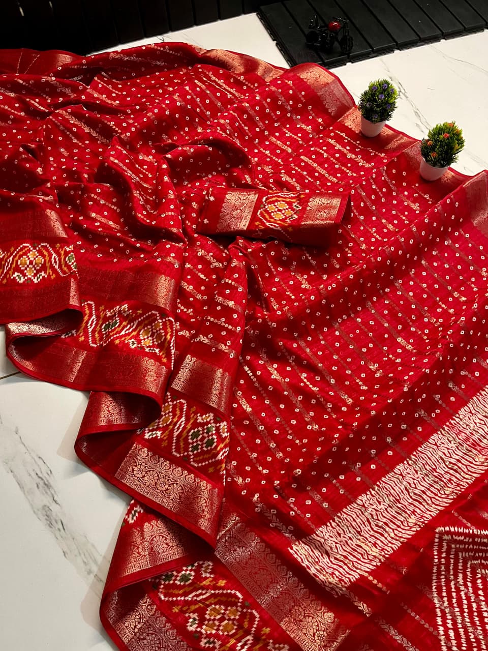 Kayatri New Bandhej Special Cotton Silk Saree with Zari Weaving Border