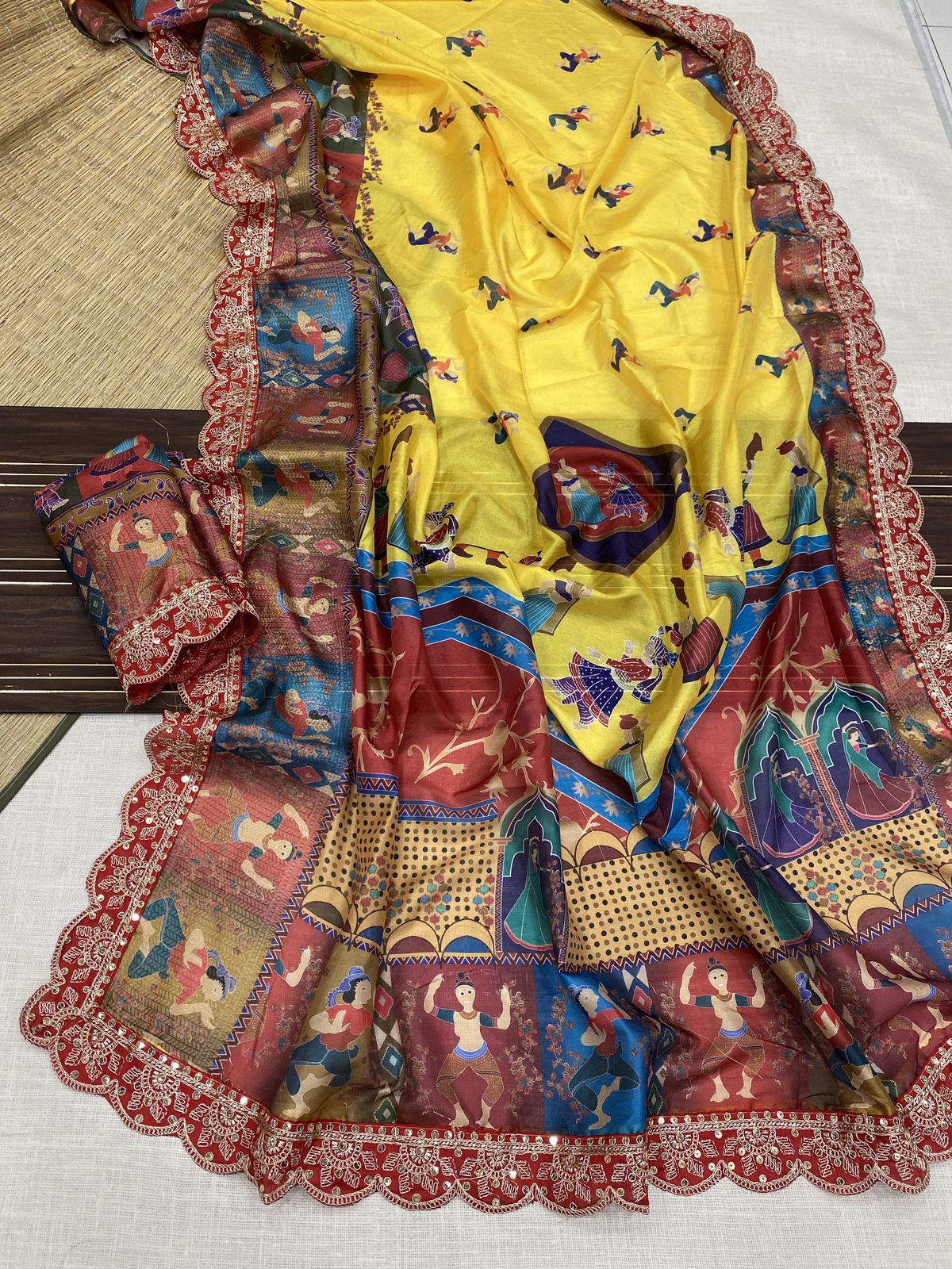 Kayatri New Banarasi Dola Silk Weaving And Digital Print Saree