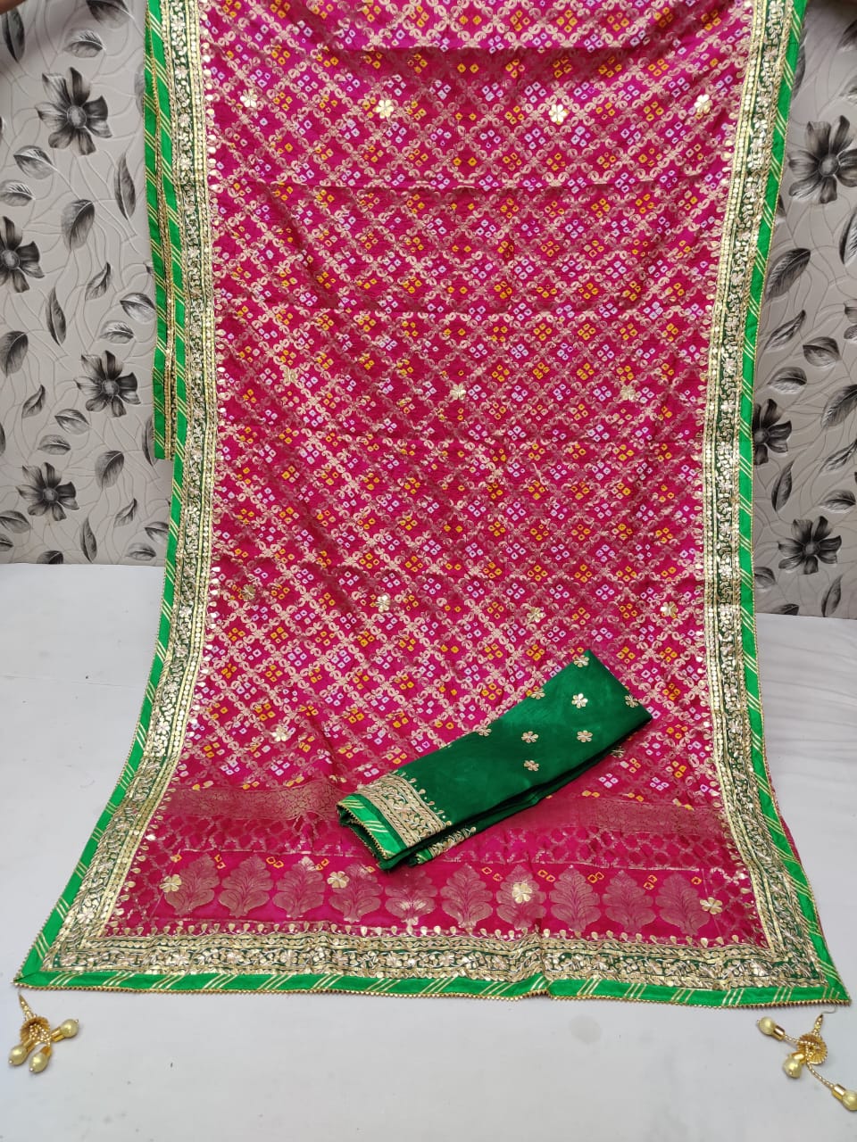 Kayatri Latest Ghatchola Bandhej Banarasi Silk Saree