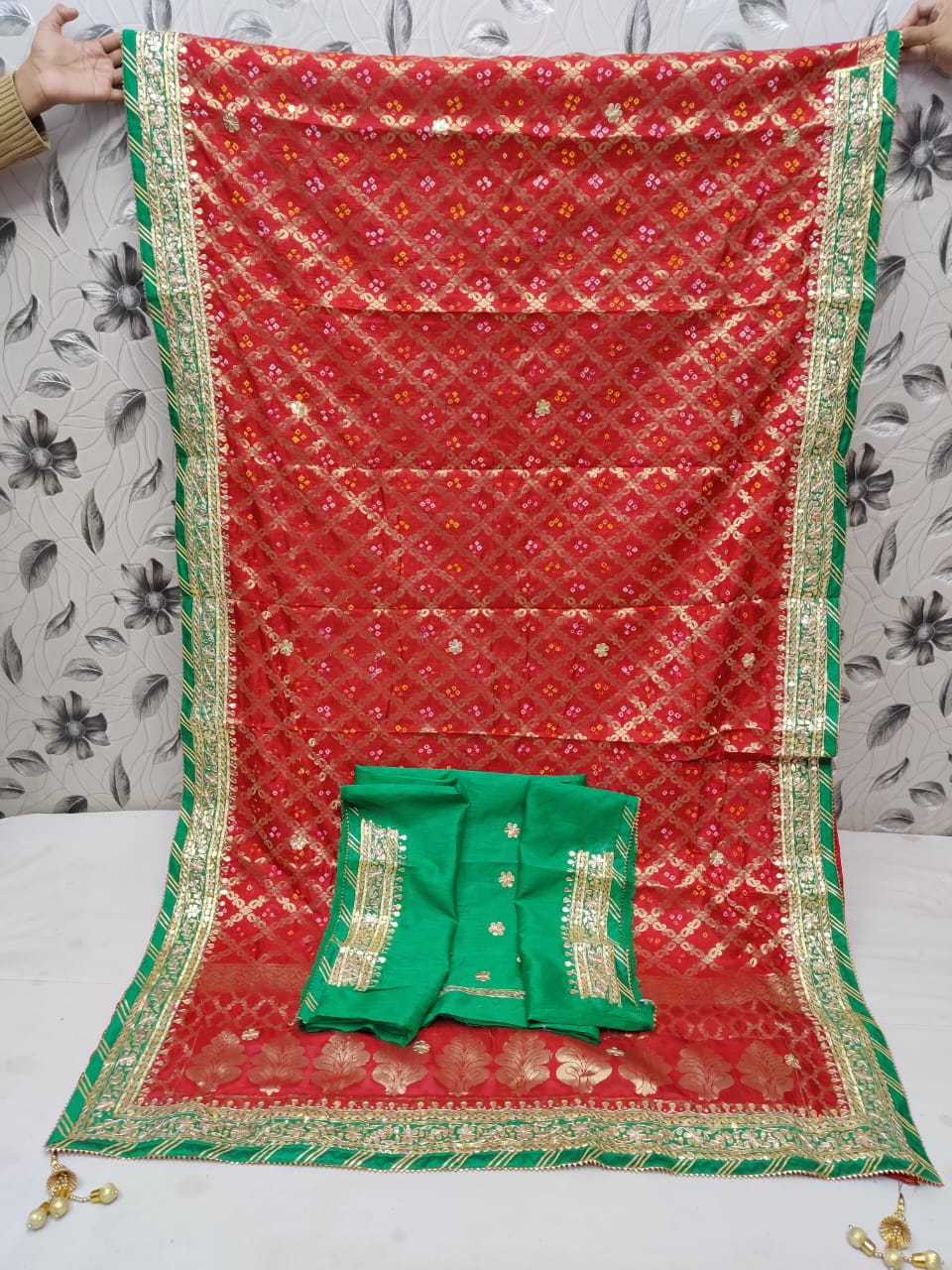 Kayatri Latest Ghatchola Bandhej Banarasi Silk Saree