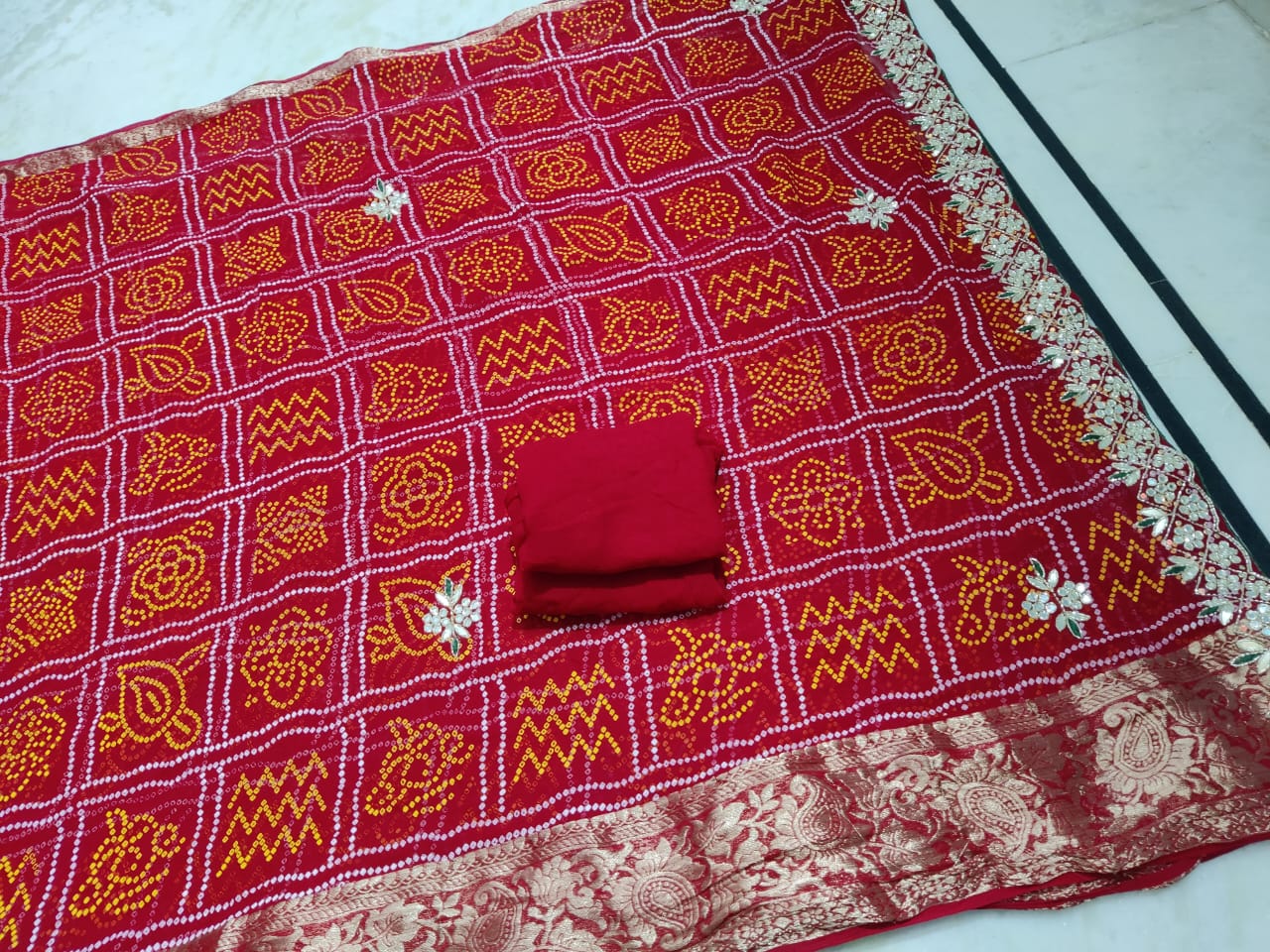 Kayatri New Pure Viscose Georgette Handwork Saree