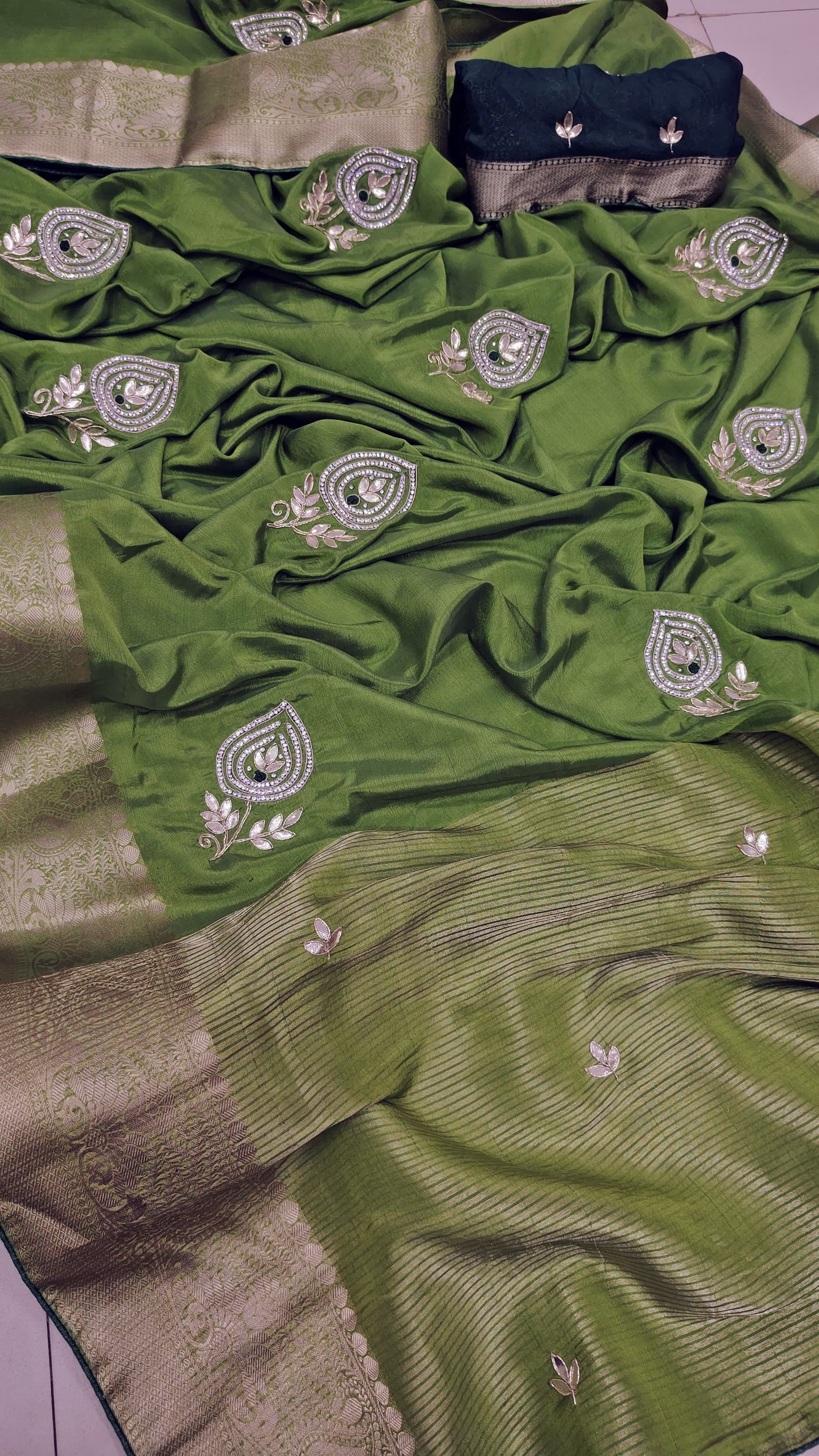 Kayatri New H O Silk Single Dai Gotapatti Work Saree