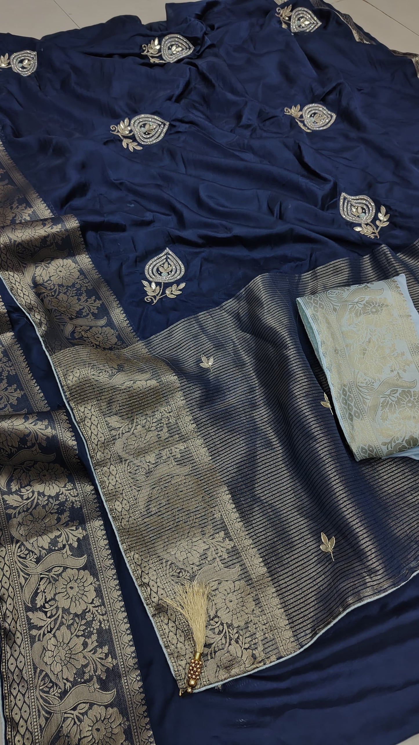 Kayatri New H O Silk Single Dai Gotapatti Work Saree