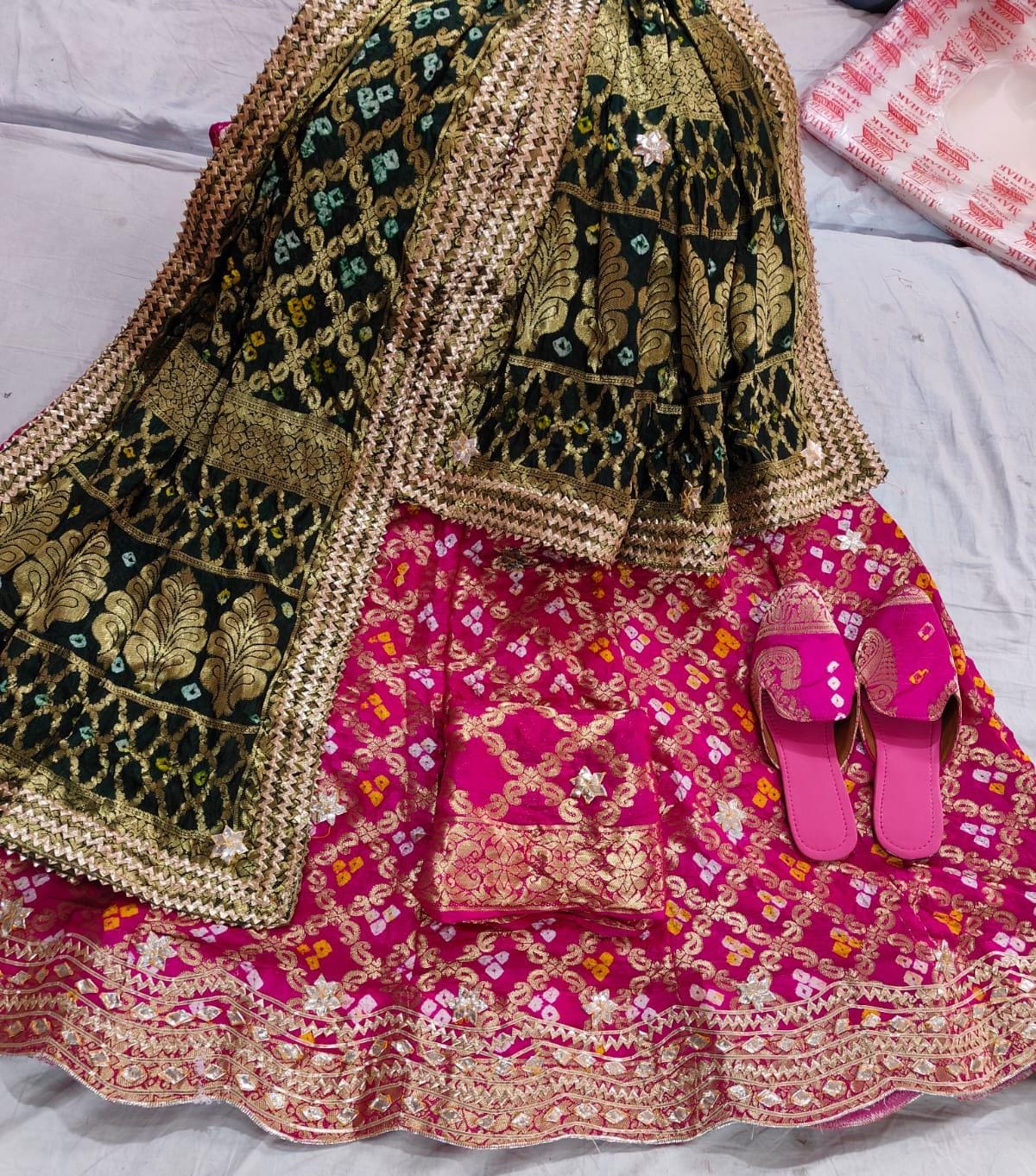 Kayatri Banarasi Bandhej Ghatchola Silk Lehenga
