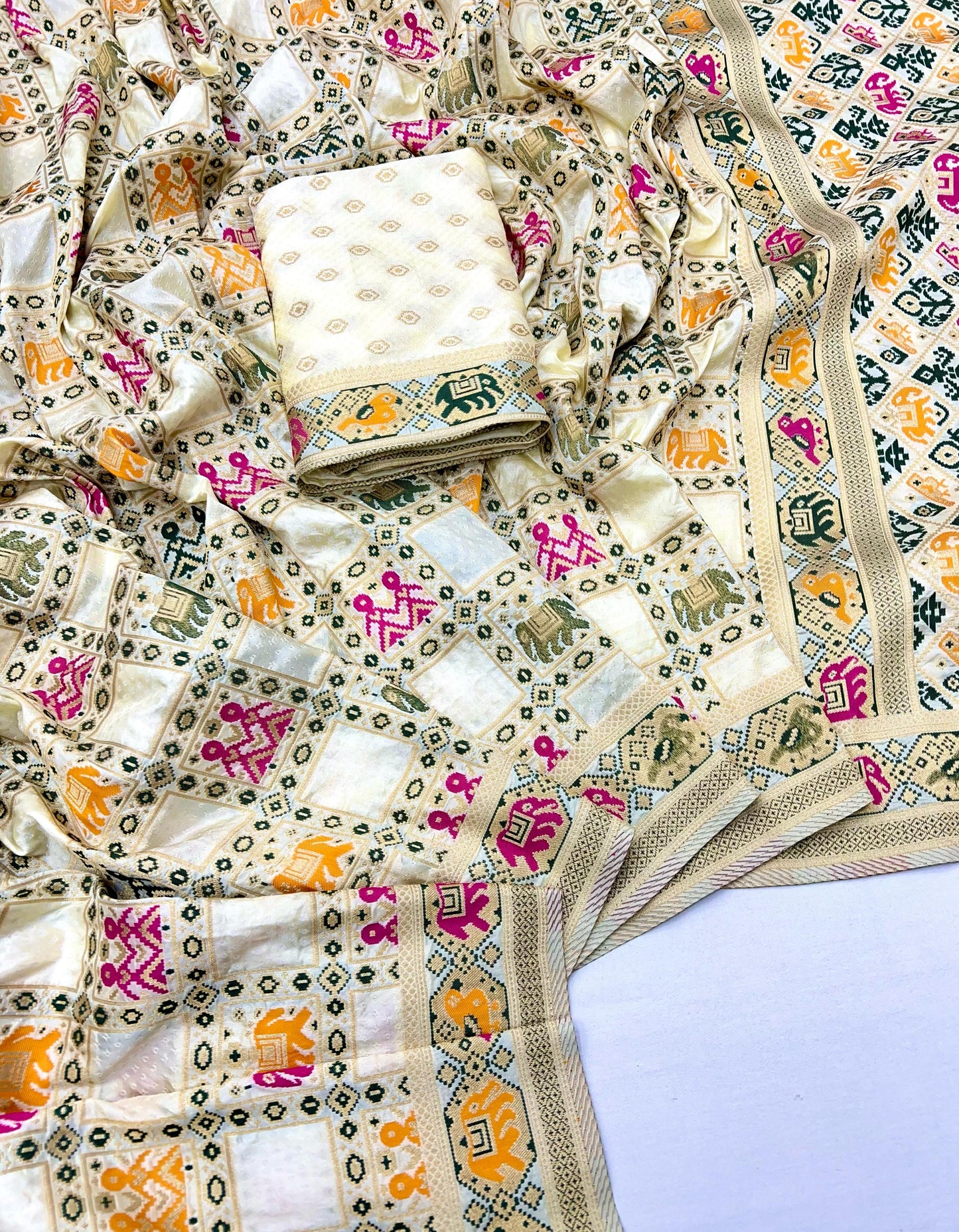 Kayatri Latest Pure Patola Silk Meenakari Weaving Saree