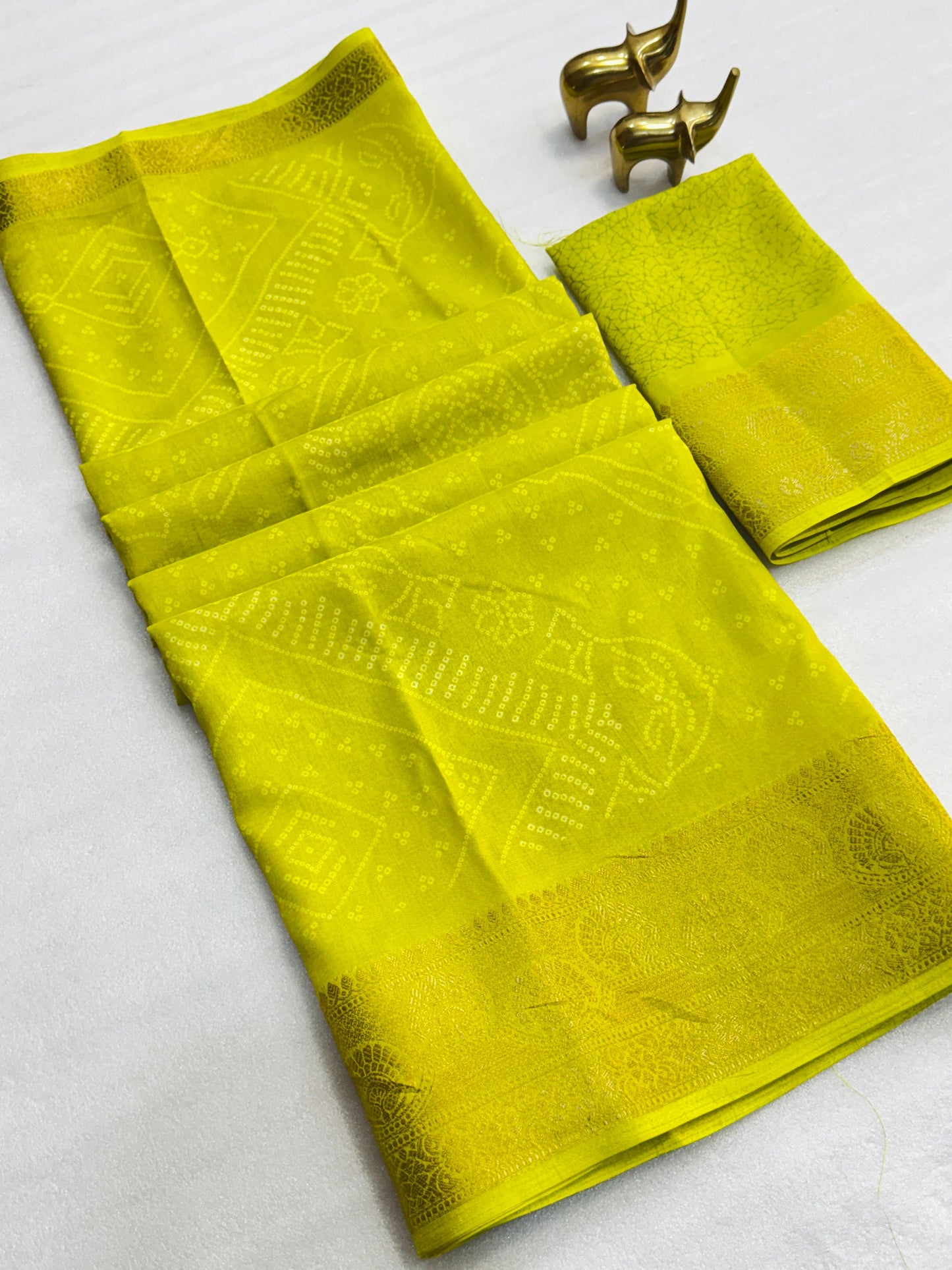 Kayatri New Bandhani Print Saree