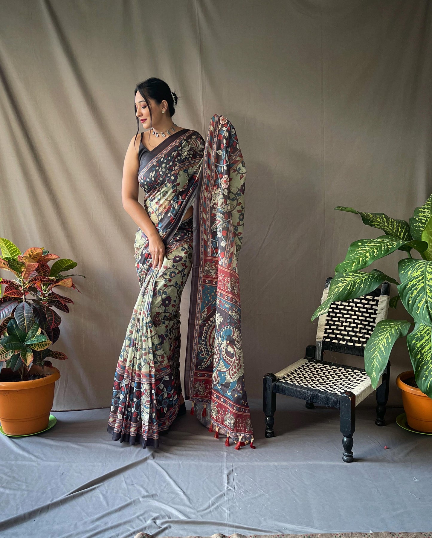 Kayatri Beautiful Pure Cotton Kalamkari Print With Contrast Pallu Saree