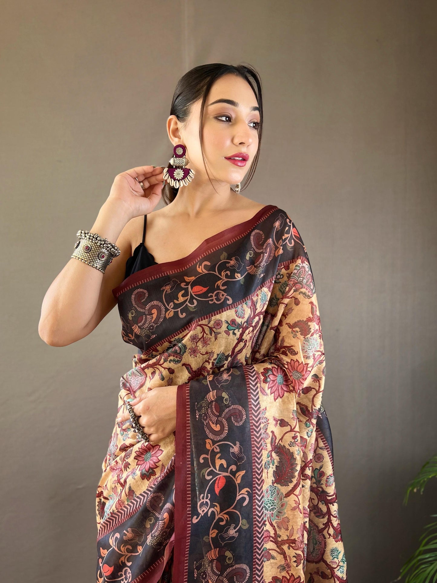 Kayatri New Pure Cotton Kalamkari Print With Contrast Pallu Saree