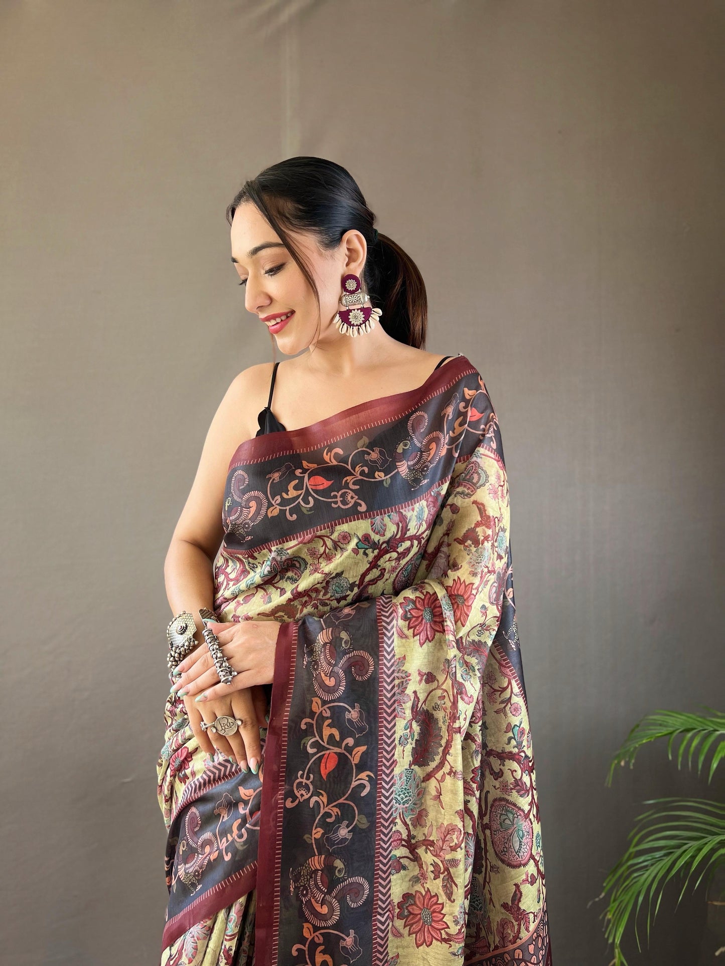 Kayatri New Pure Cotton Kalamkari Print With Contrast Pallu Saree