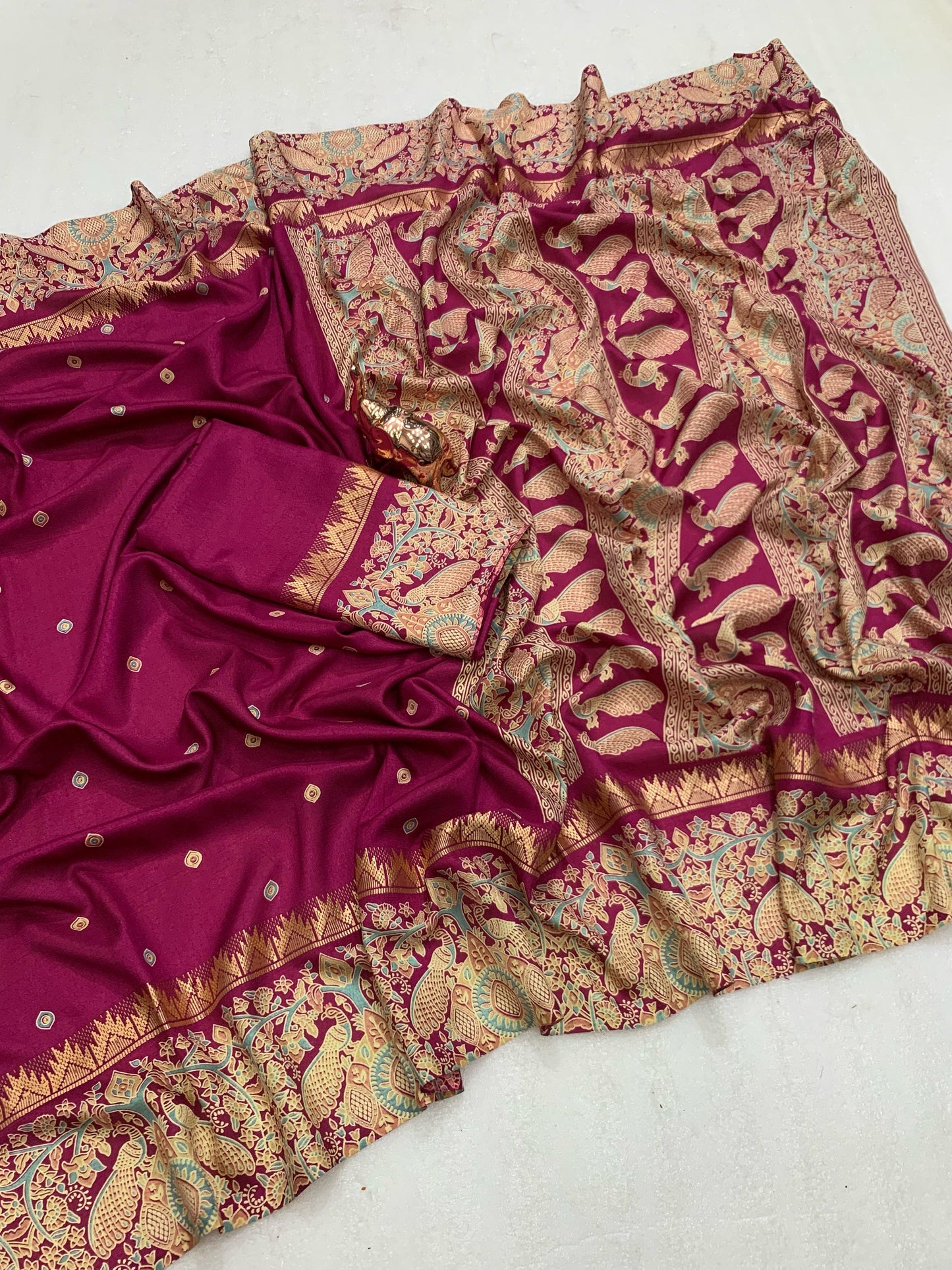 Kayatri New  Pure soft Tusser Batik Peacock Printed saree