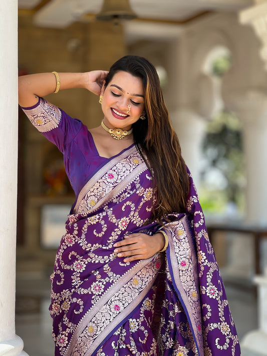 Kayatri New Pure Banarasi Silk With Meenakari Zari Weaving Saree