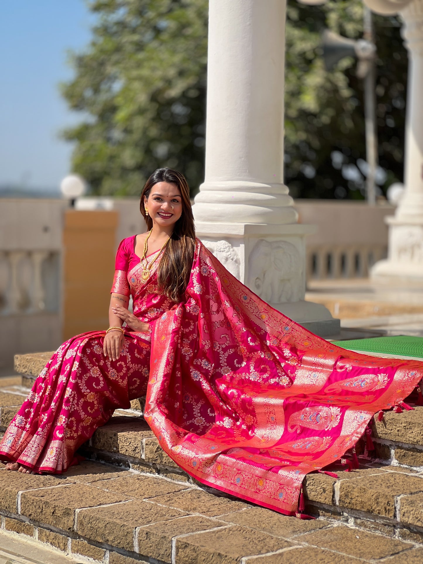 Kayatri New Pure Banarasi Silk With Meenakari Zari Weaving Saree