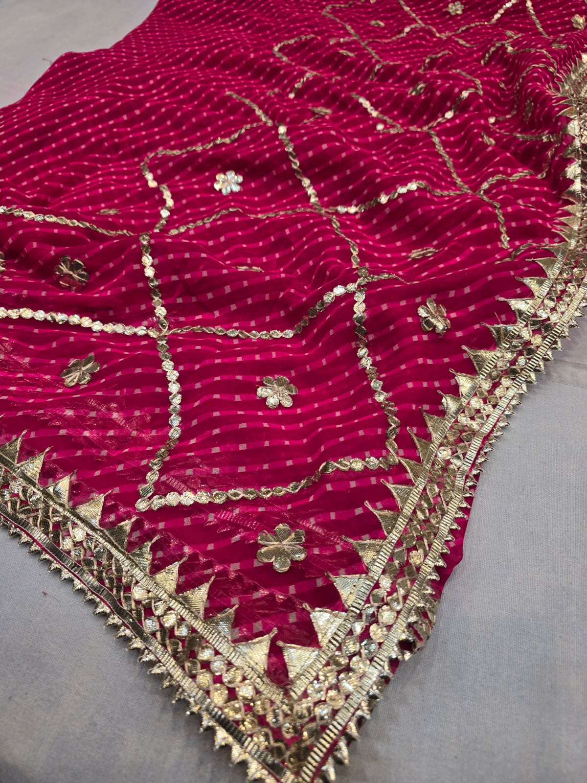 Kayatri New Georgette Mothra Leheriya Saree