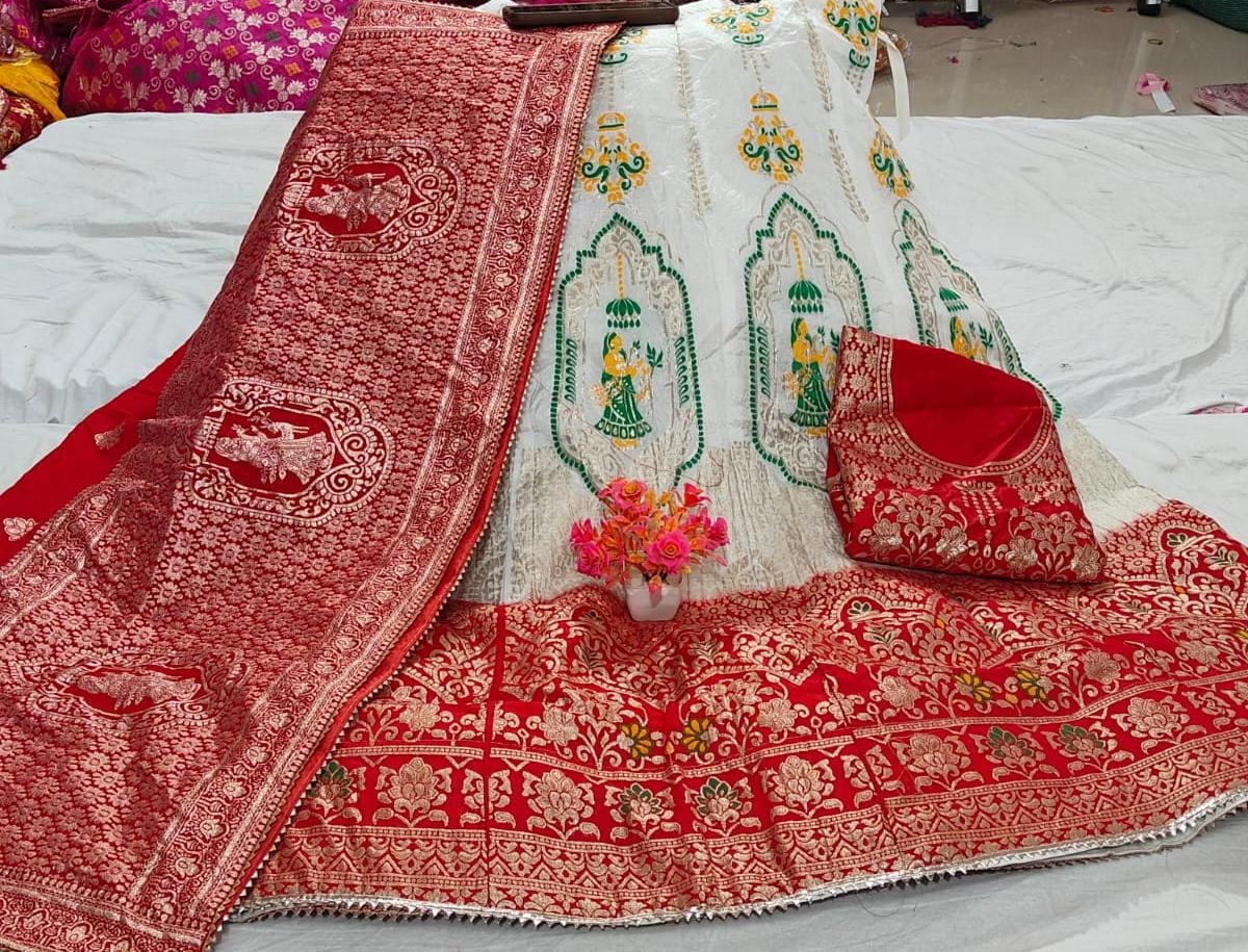 Kayatri New Pure Banarasi Dola Silk Lehenga