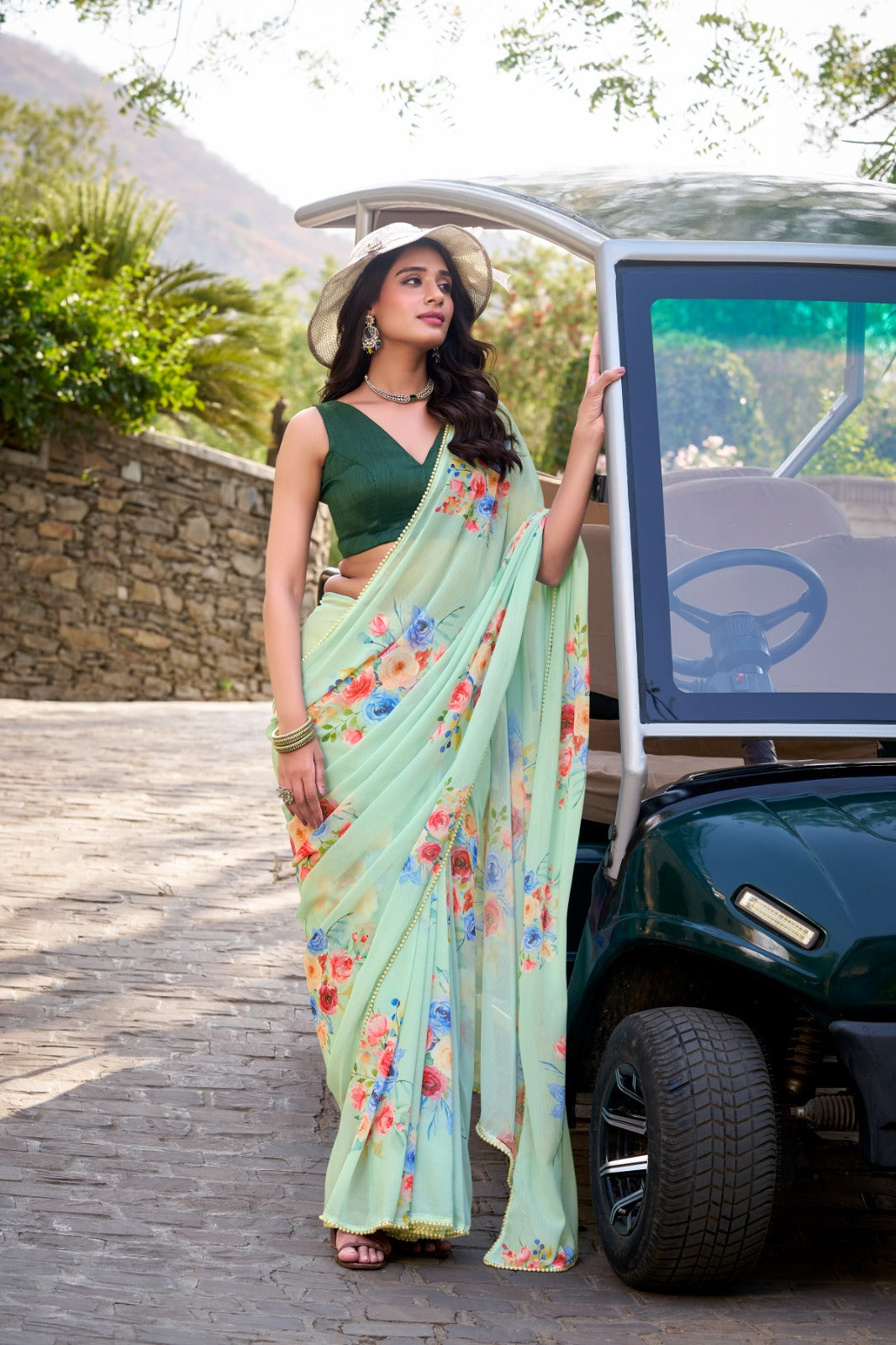 Kayatri New Summer Special Weightless Saree
