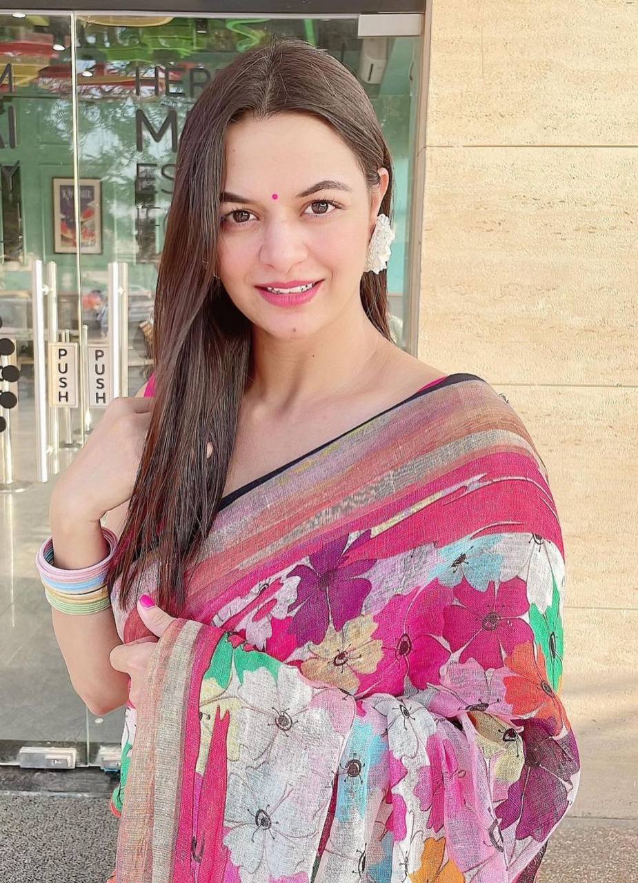 Kayatri New Lounched Digital Print Light Weight Saree