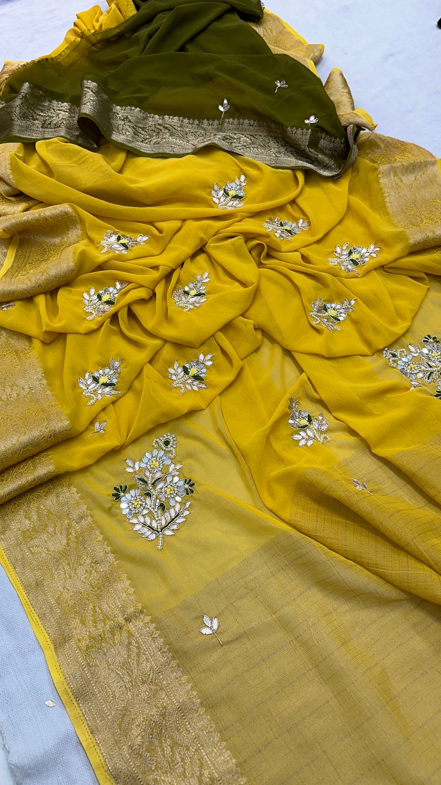 Kayatri New Georgette Hand Gotta Patti Work With Contrast Blouse Saree