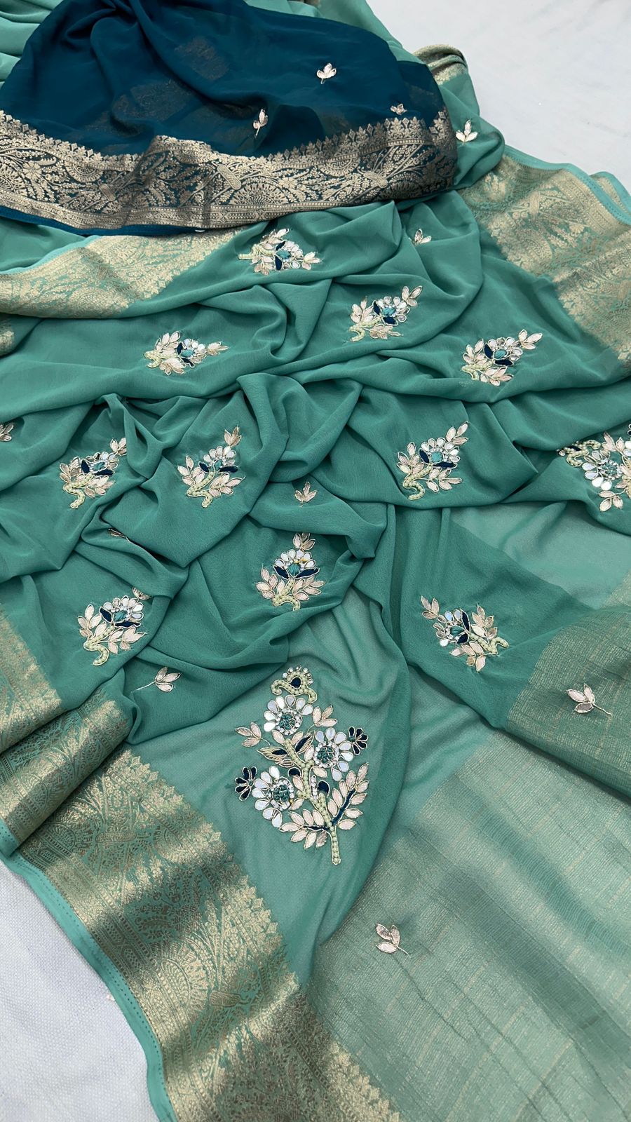 Kayatri New Georgette Hand Gotta Patti Work With Contrast Blouse Saree