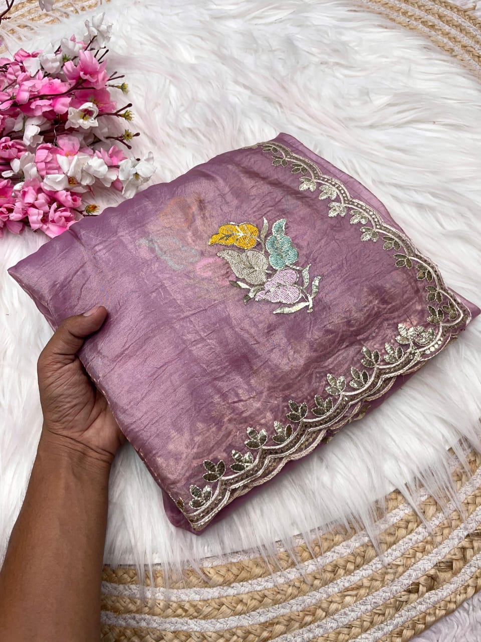 Kayatri New Soft light weight Gold crush Cutwork Broder Saree