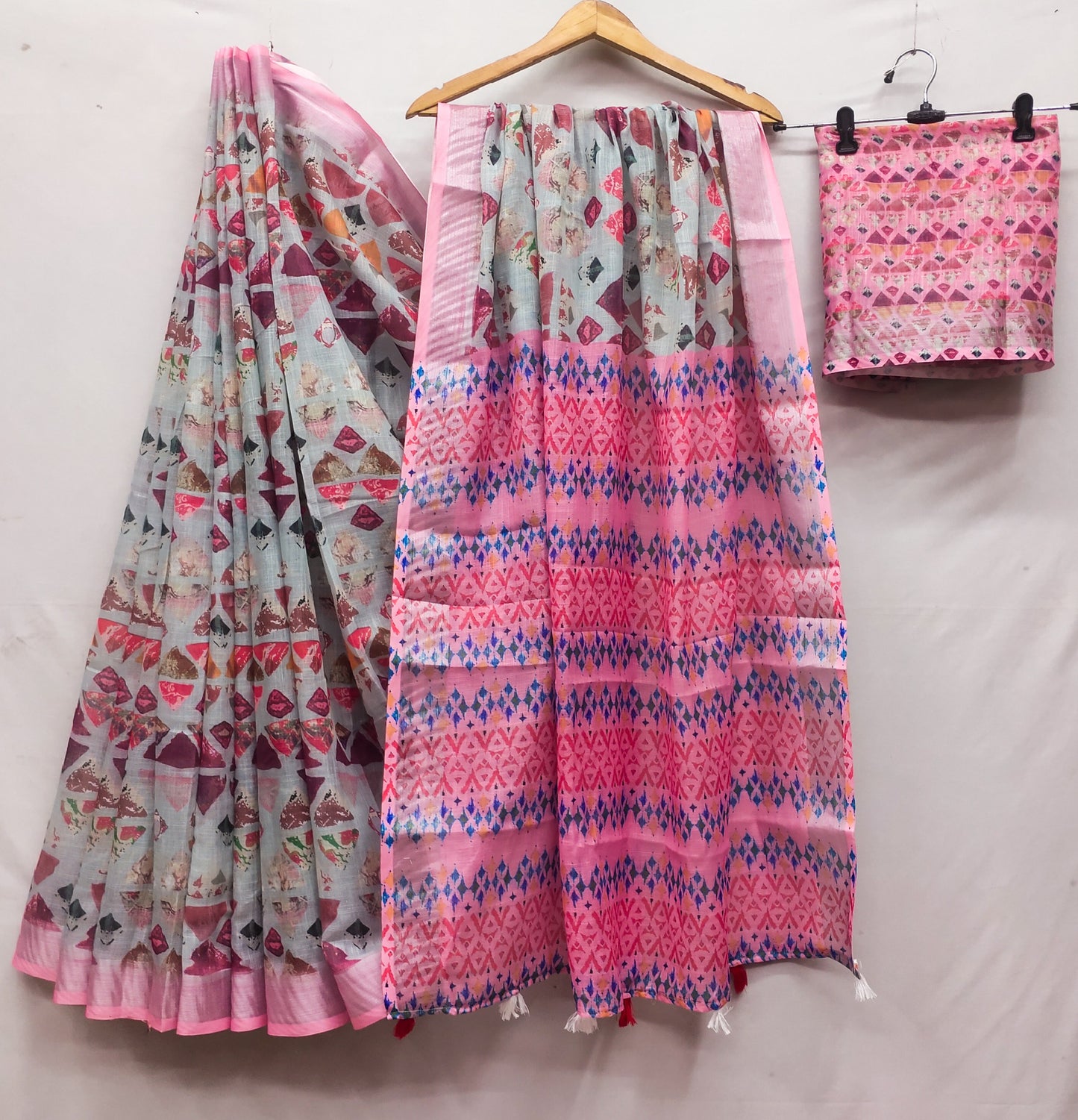 Kayatri New Lilen With Silver Border With Digital Print Saree