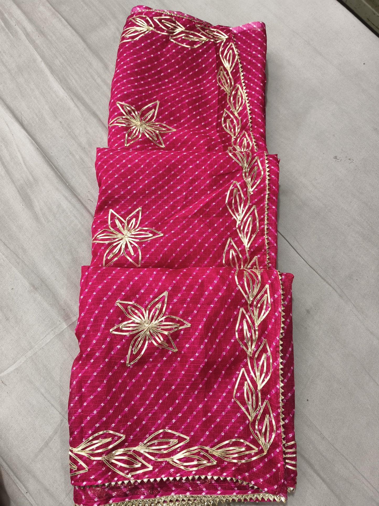 Kayatri New Mothra Patta Leheriya Saree