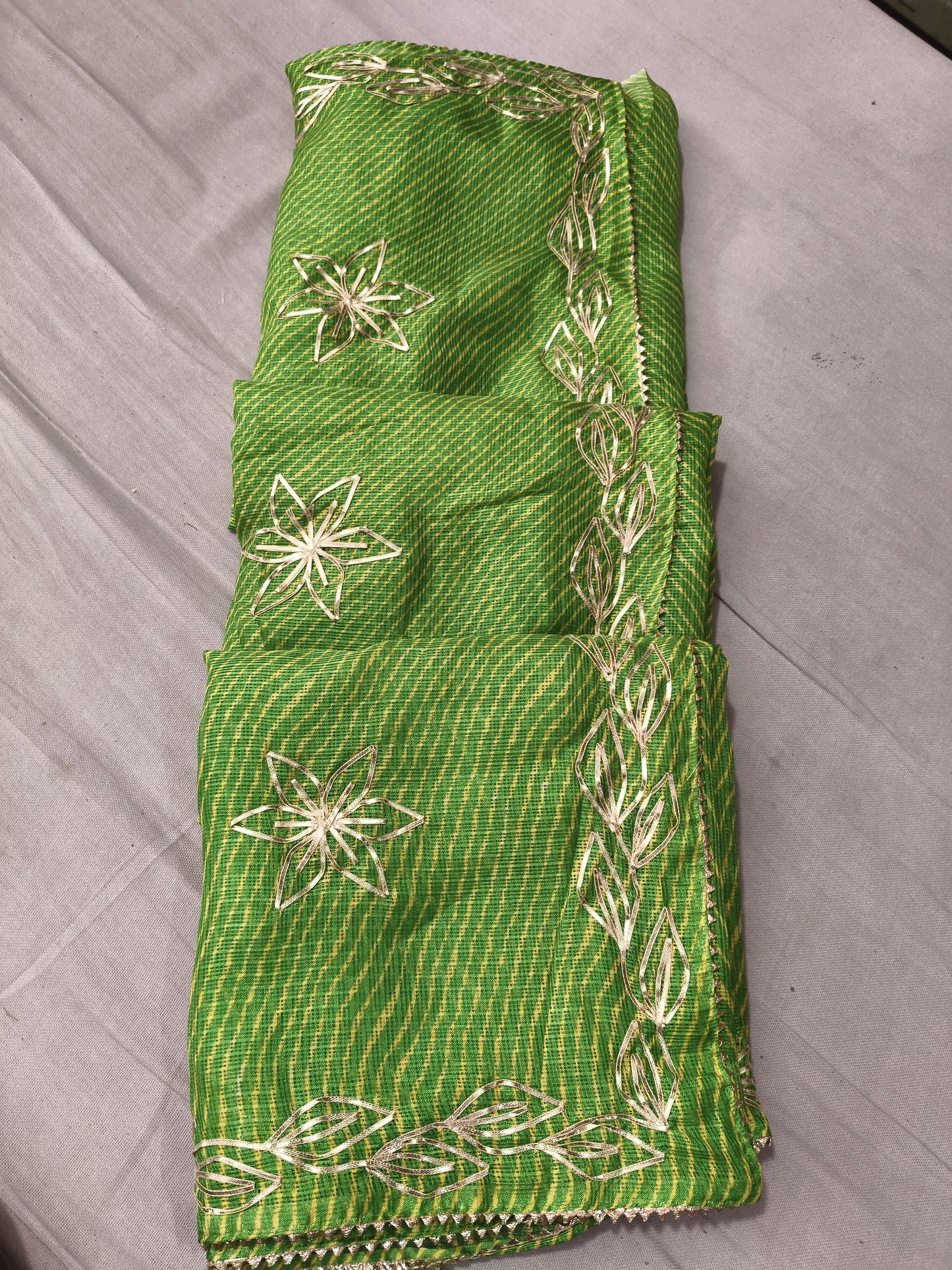 Kayatri New Mothra Patta Leheriya Saree
