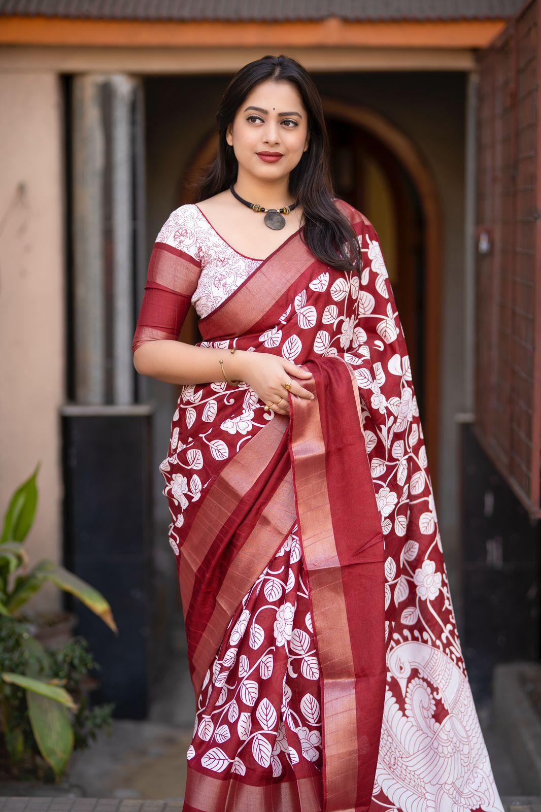 Kayatri New Designer Soft Slub Silk Kalamkari Prints Saree