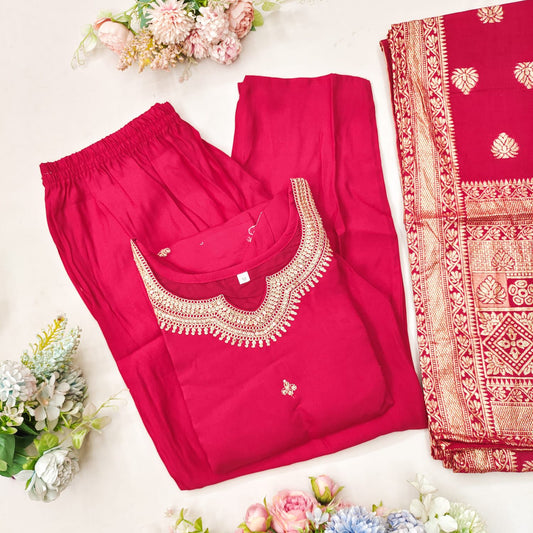 Kayatri New Roman Silk Hand Embroidery Zari Weaving Suit