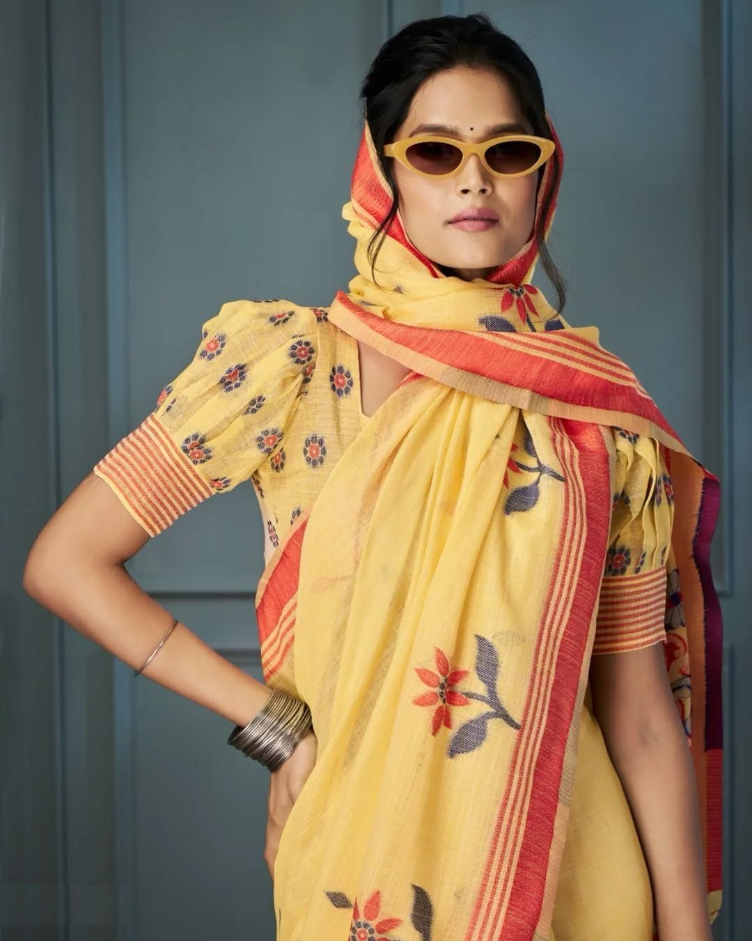 Kayatri Latest Floral Linen Printed Saree
