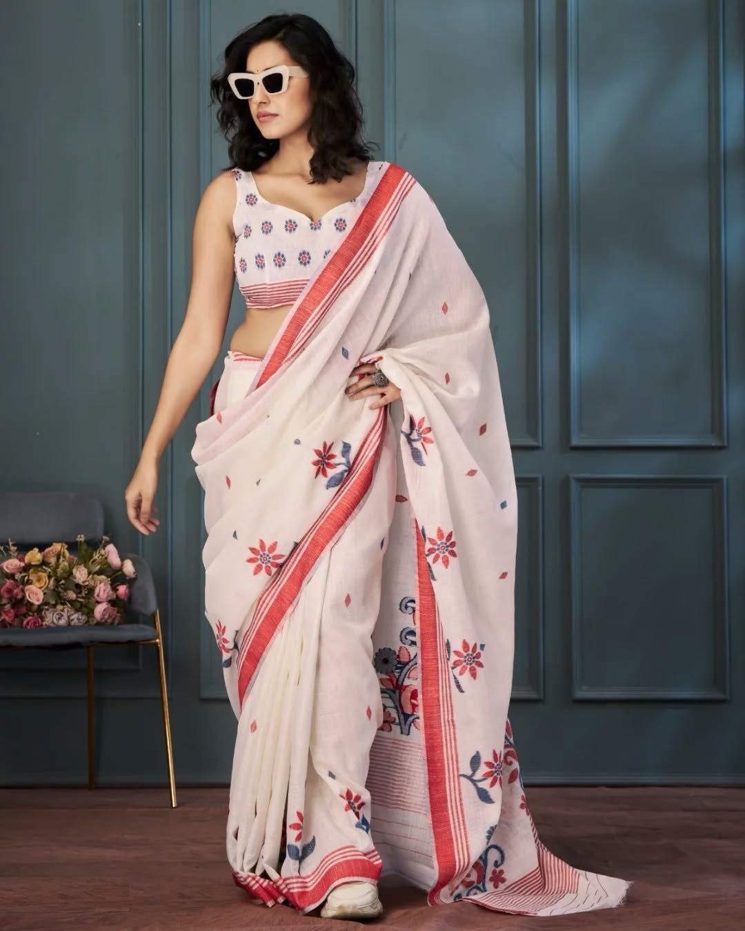 Kayatri Latest Floral Linen Printed Saree