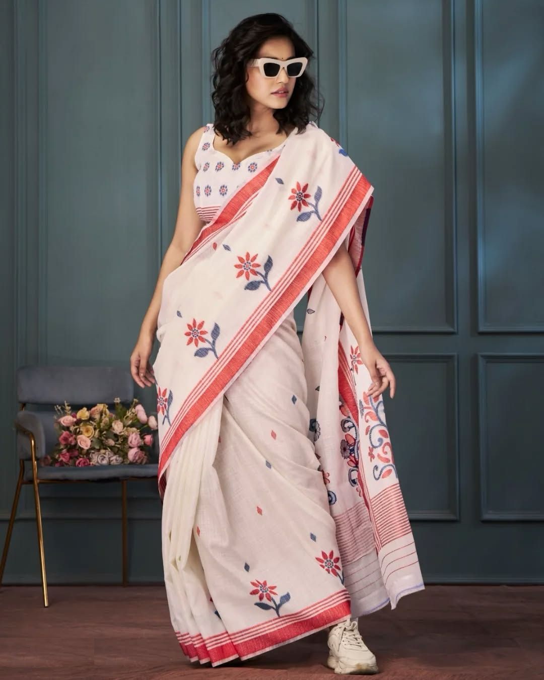 Kayatri Latest Floral Linen Printed Saree