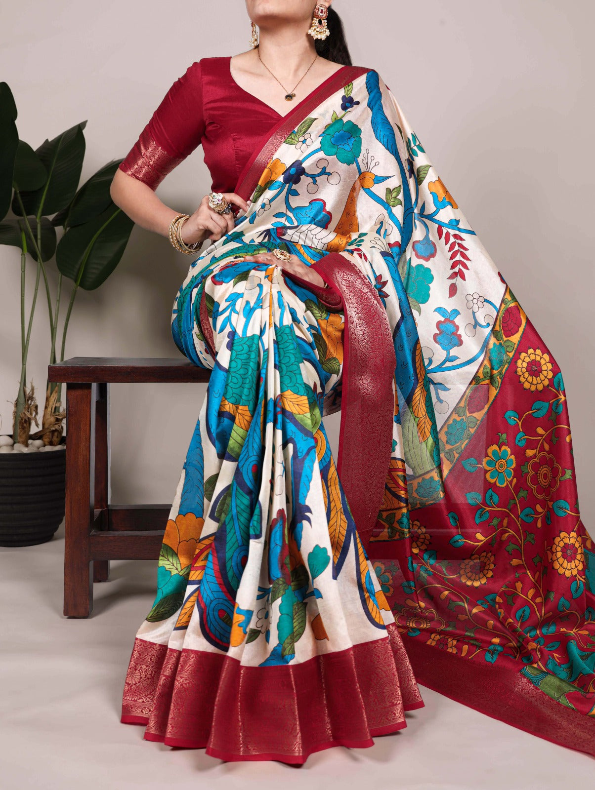 Kayatri New Tussar Silk Printed Saree