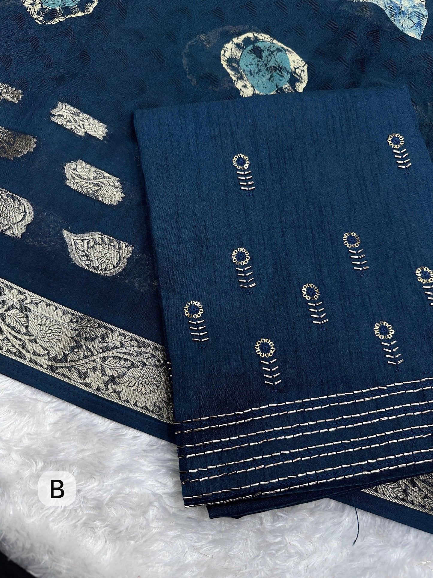 Kayatri New Designer Georgette Linen Batik Print Saree