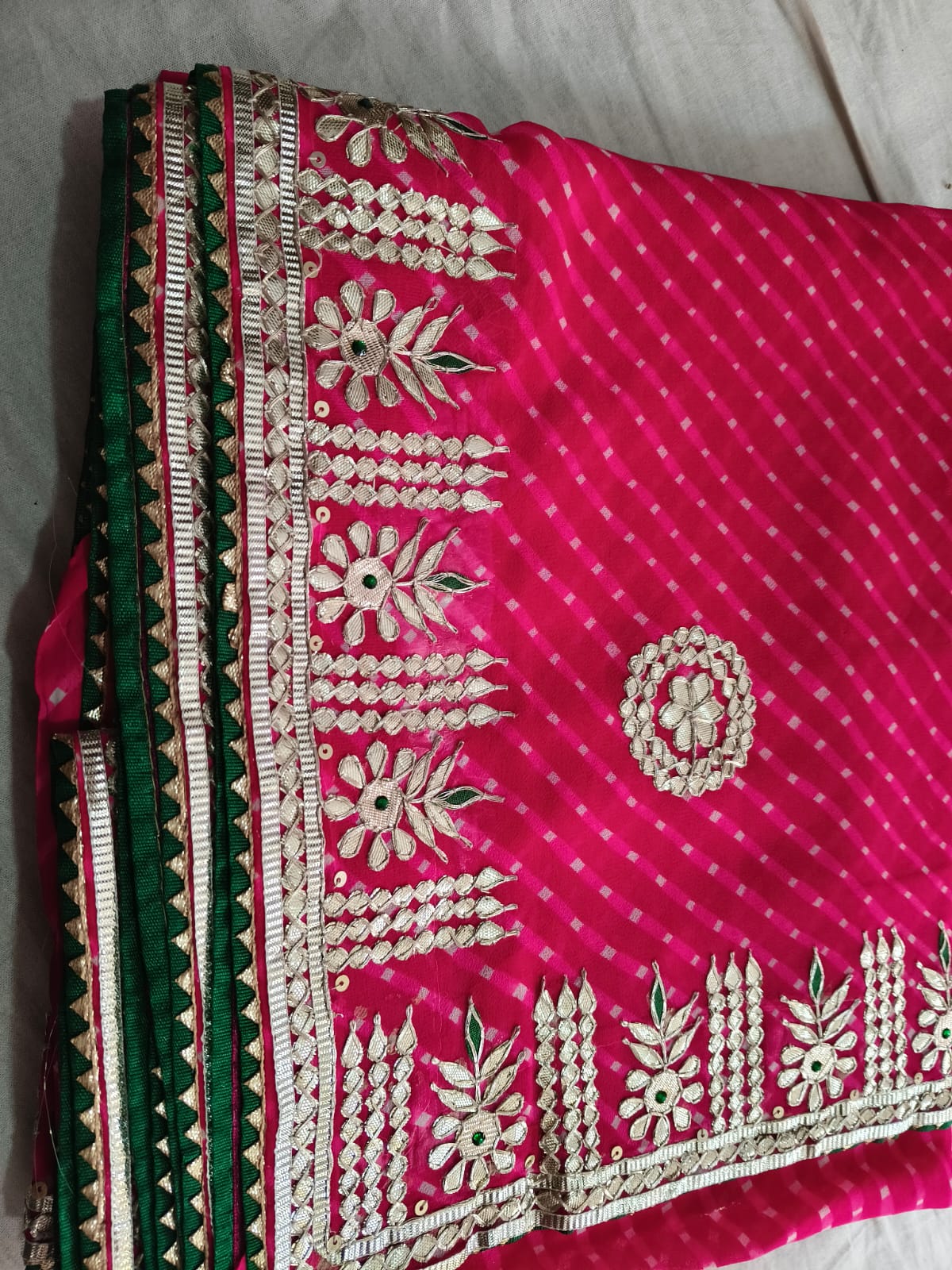 Kayatri Beautiful Traditional Rajasthani Cyc Leheriya modhra print saree