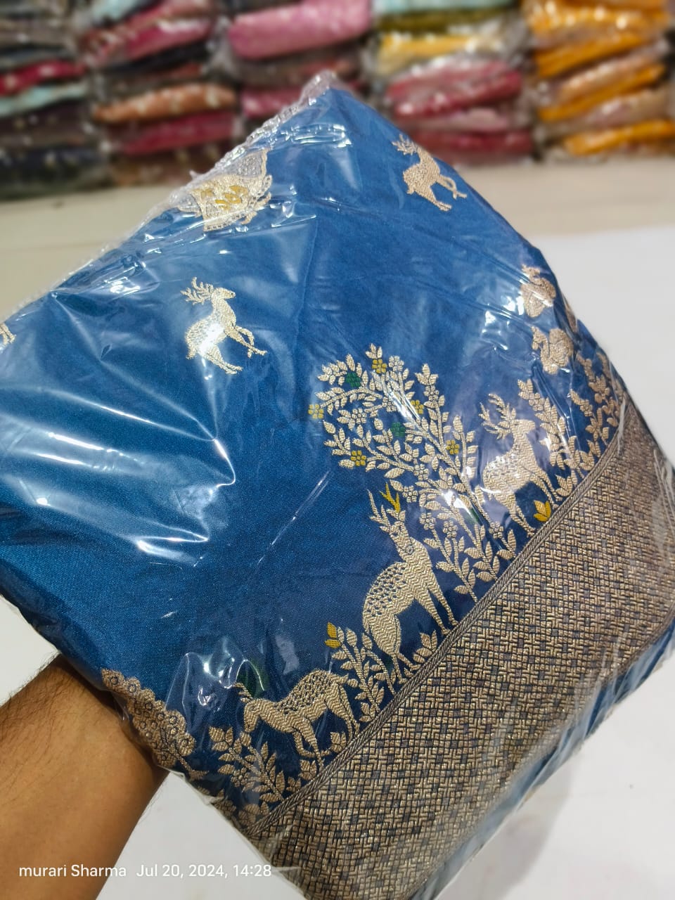 Kayatri New Pure Russian Silk Zari Weaving Saree