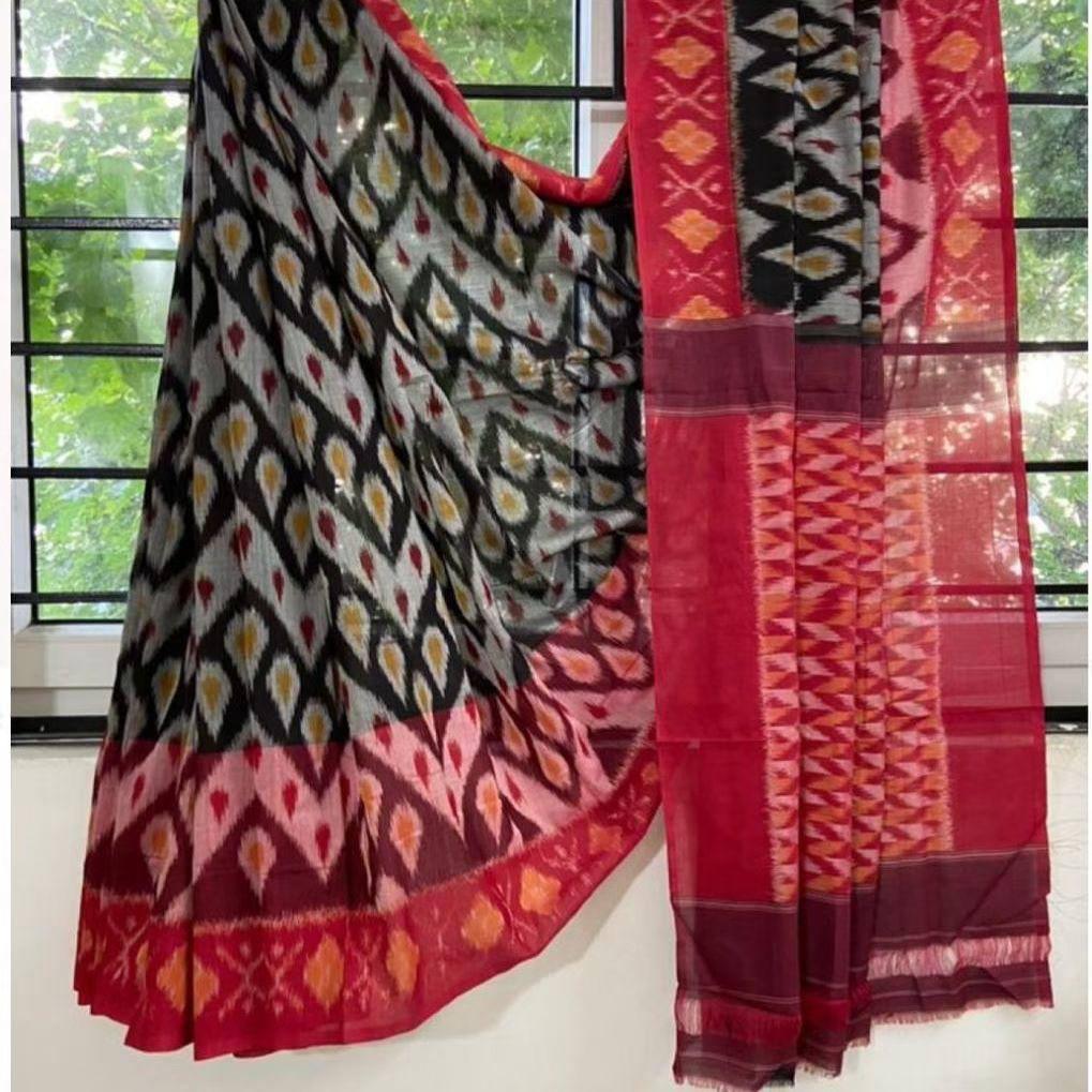 Kayatri New Soft Pure Cotton Ikkat Special Block Print Saree