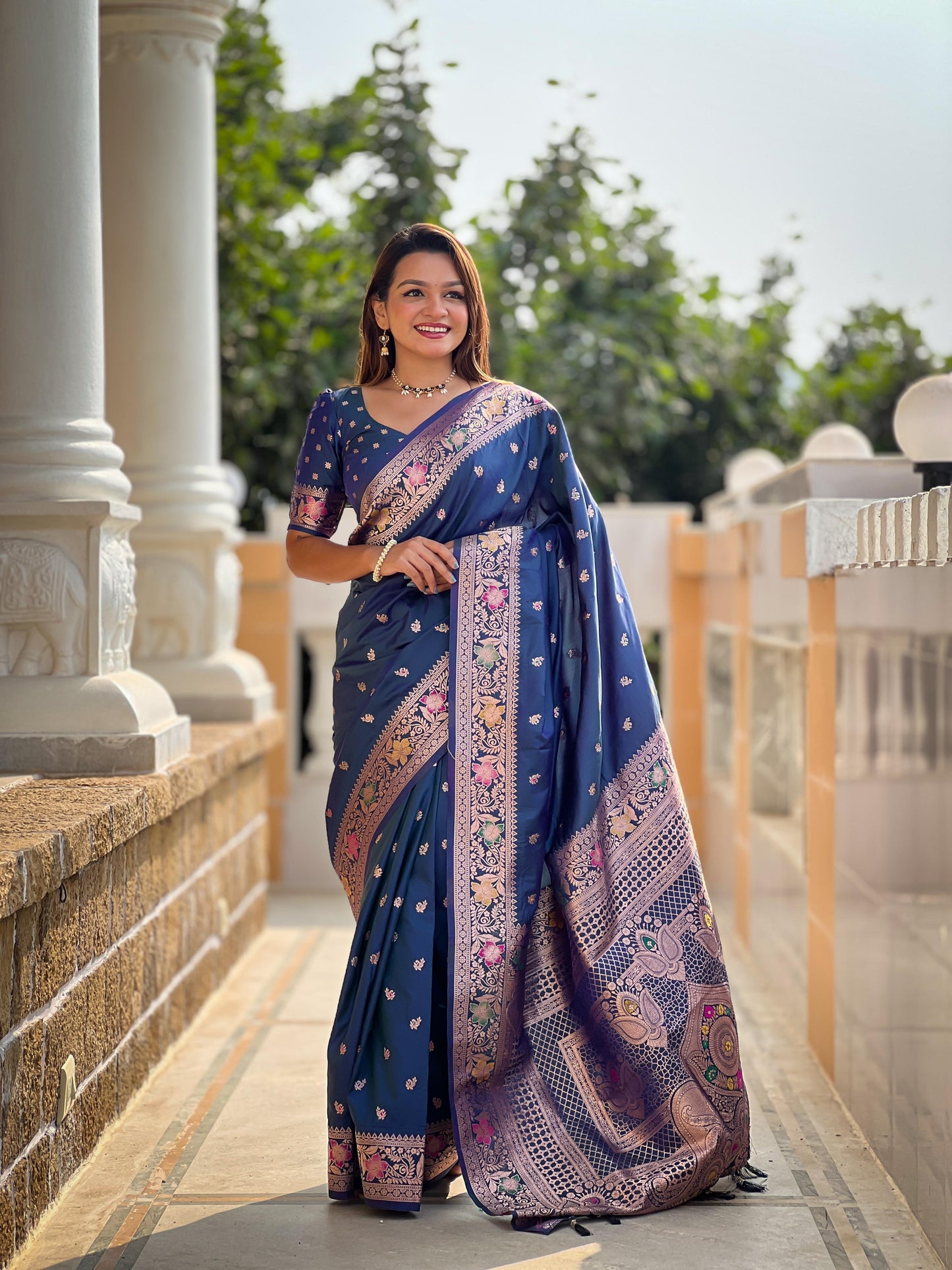Kayatri New Soft Banarasi Silk Meenakari Weaving Saree