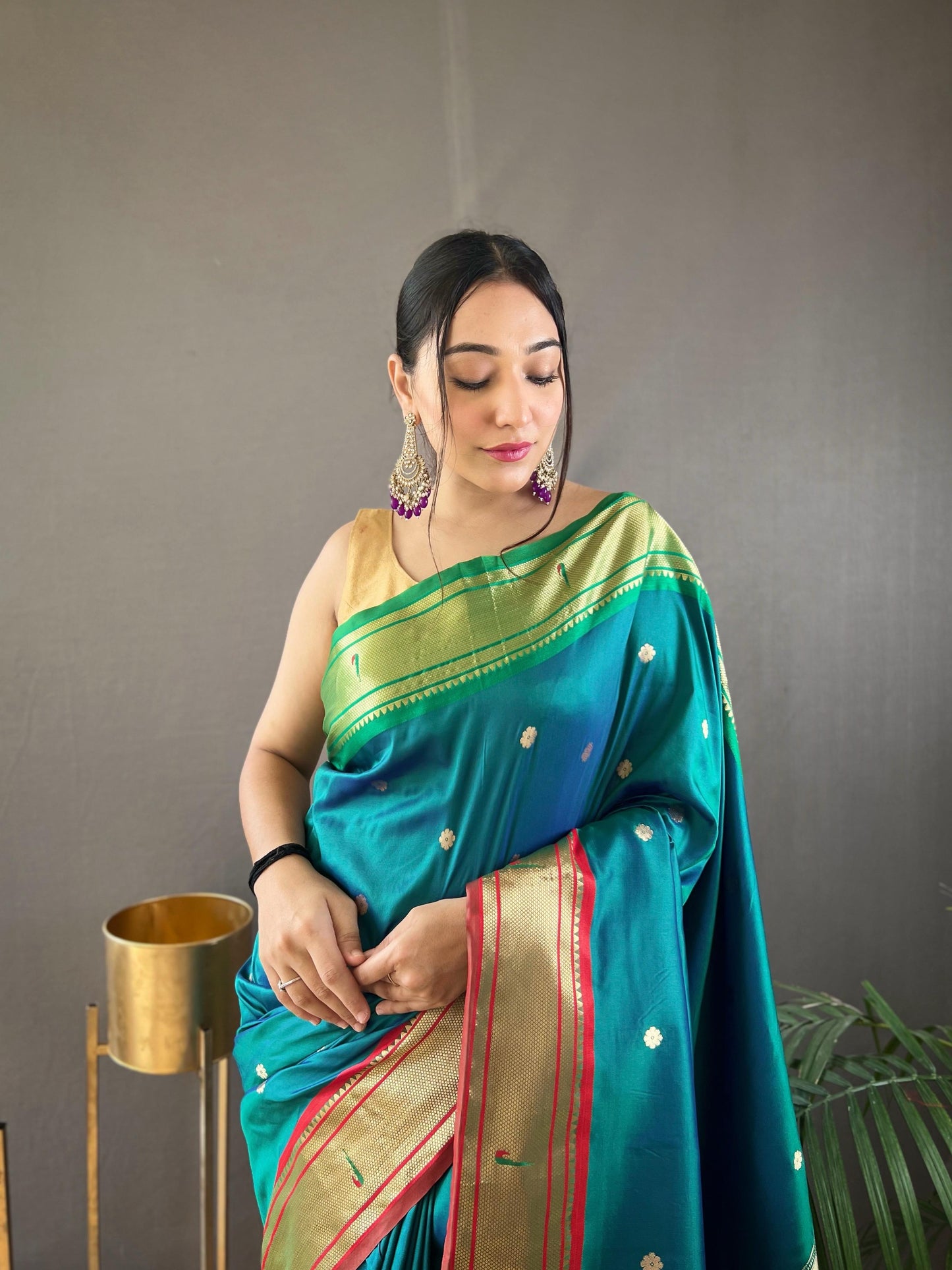 Kayatri New Ganga Jamuna Border Combination Saree