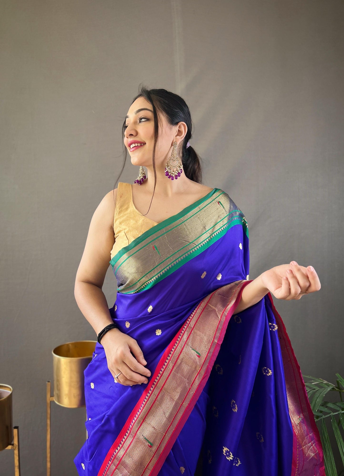 Kayatri New Ganga Jamuna Border Combination Saree