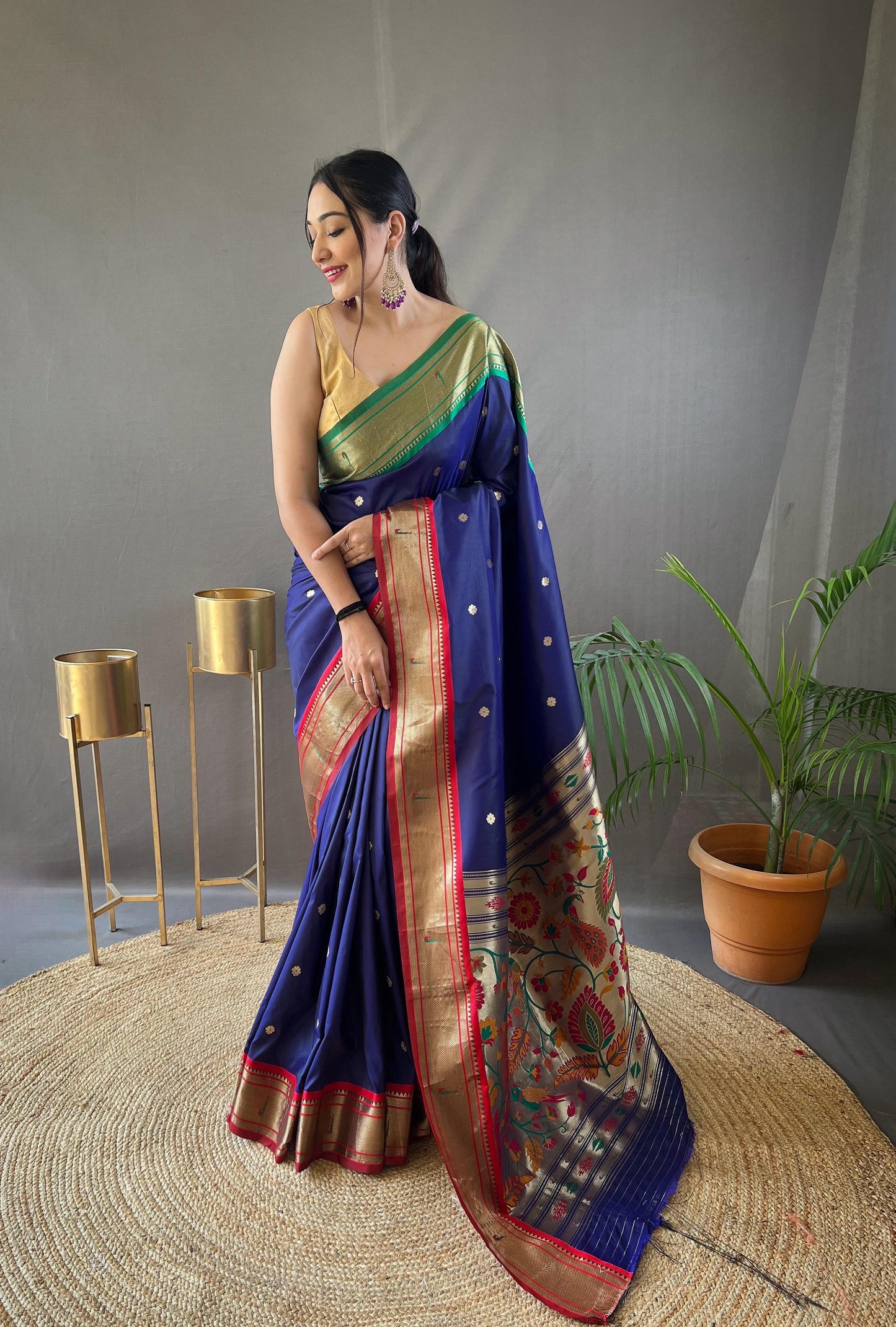 Kayatri New Ganga Jamuna Border Combination Saree