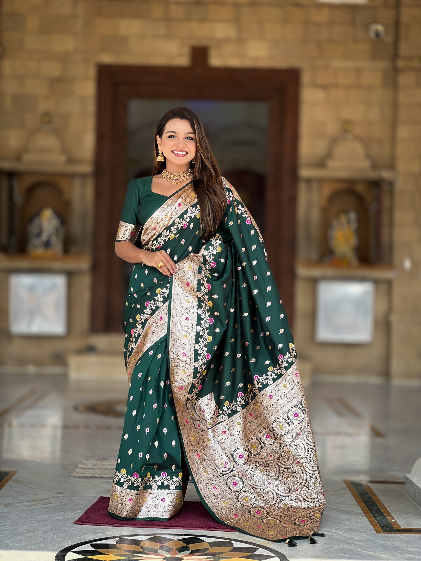 Kayatri New Designer Banarasi Style Silk Saree
