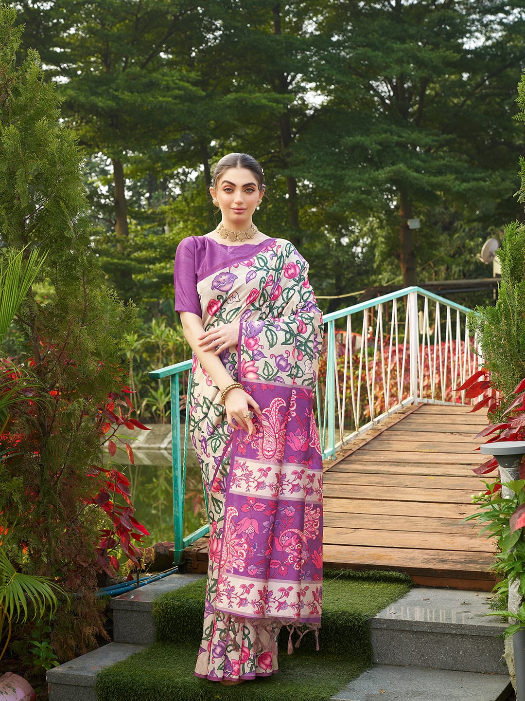 Kayatri New Soft Tussar Silk Kalamkari And Traditional Print Saree