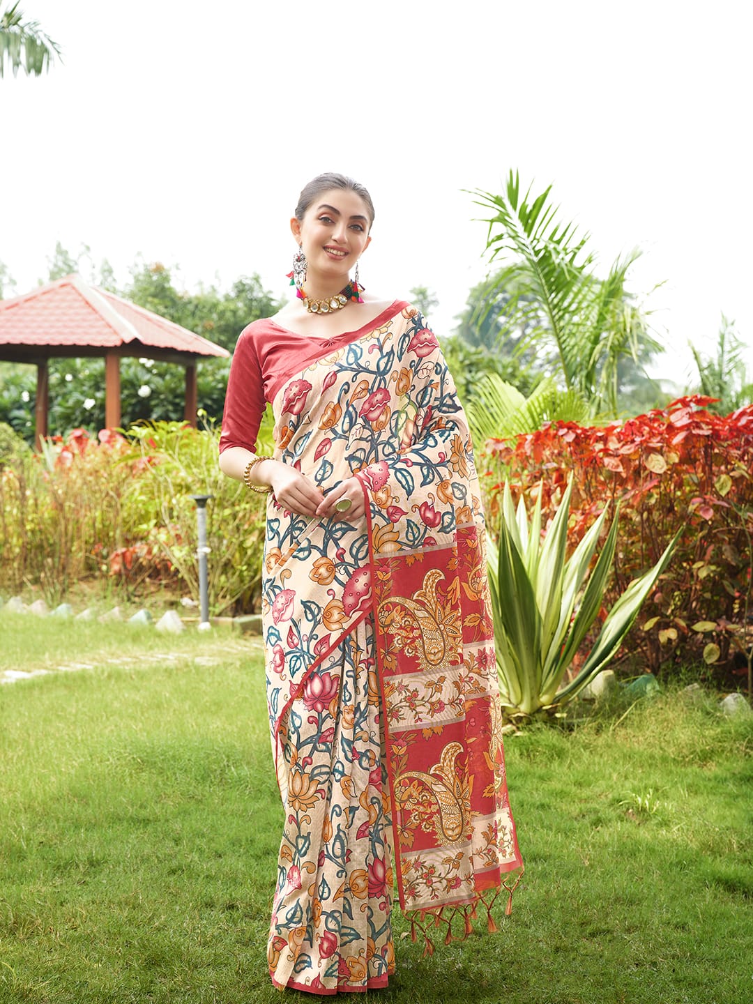 Kayatri New Soft Tussar Silk Kalamkari And Traditional Print Saree