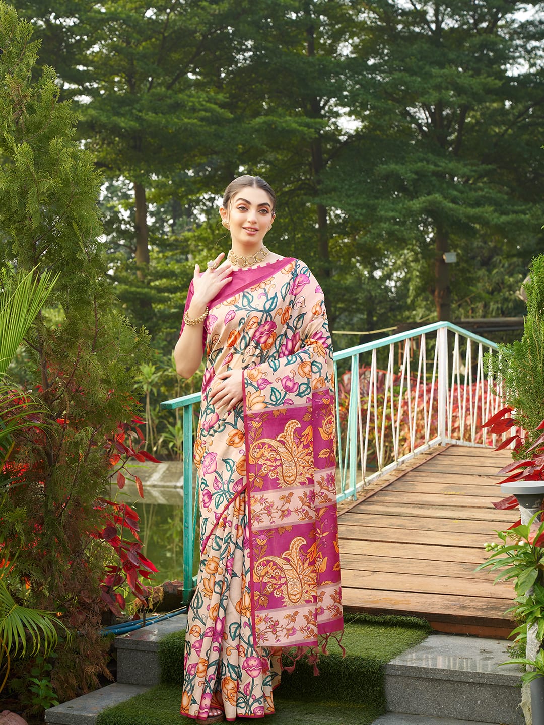 Kayatri New Soft Tussar Silk Kalamkari And Traditional Print Saree